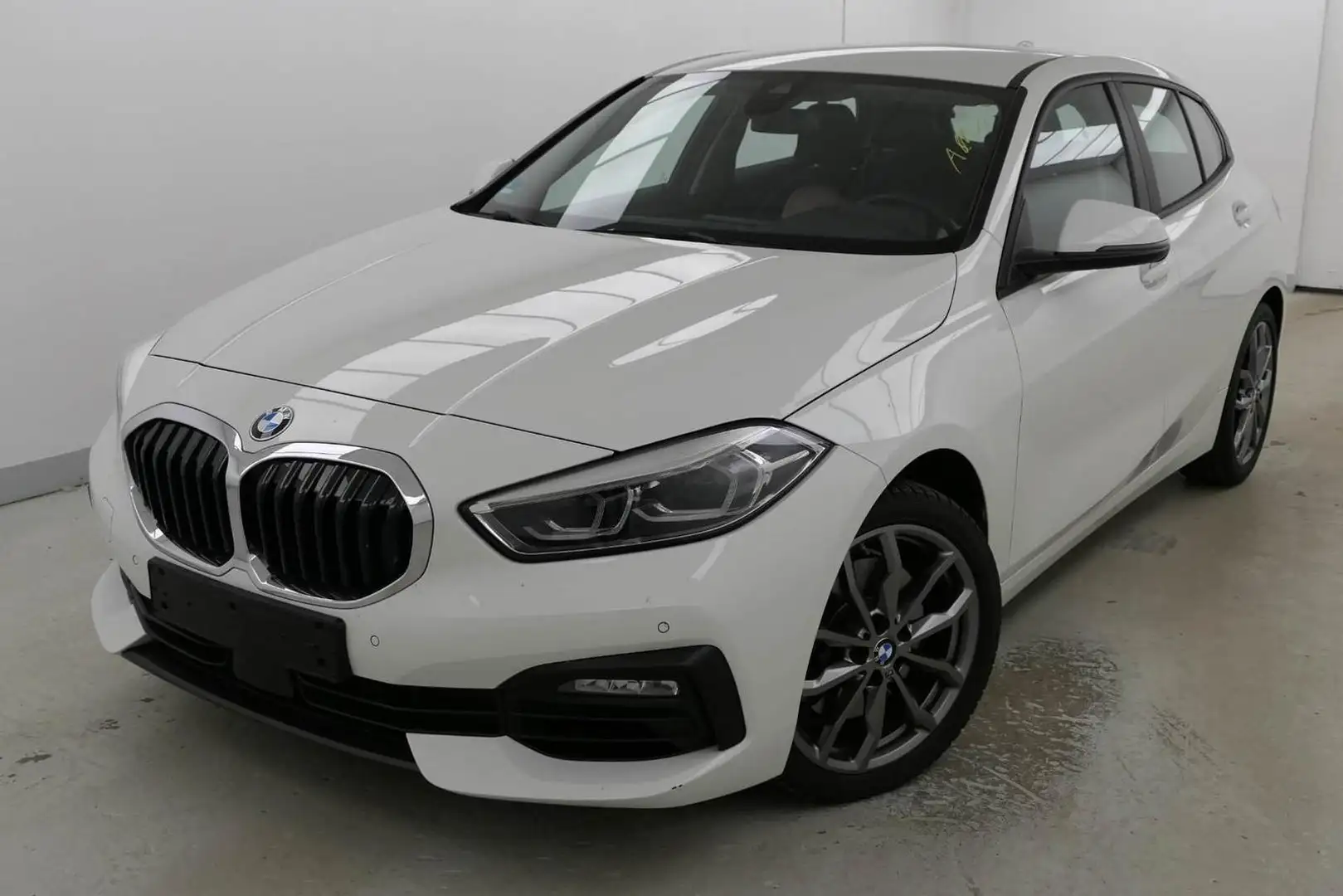 BMW 120 i Advantage 18" LiveCoProf HiFi eKlappe LED Weiß - 1