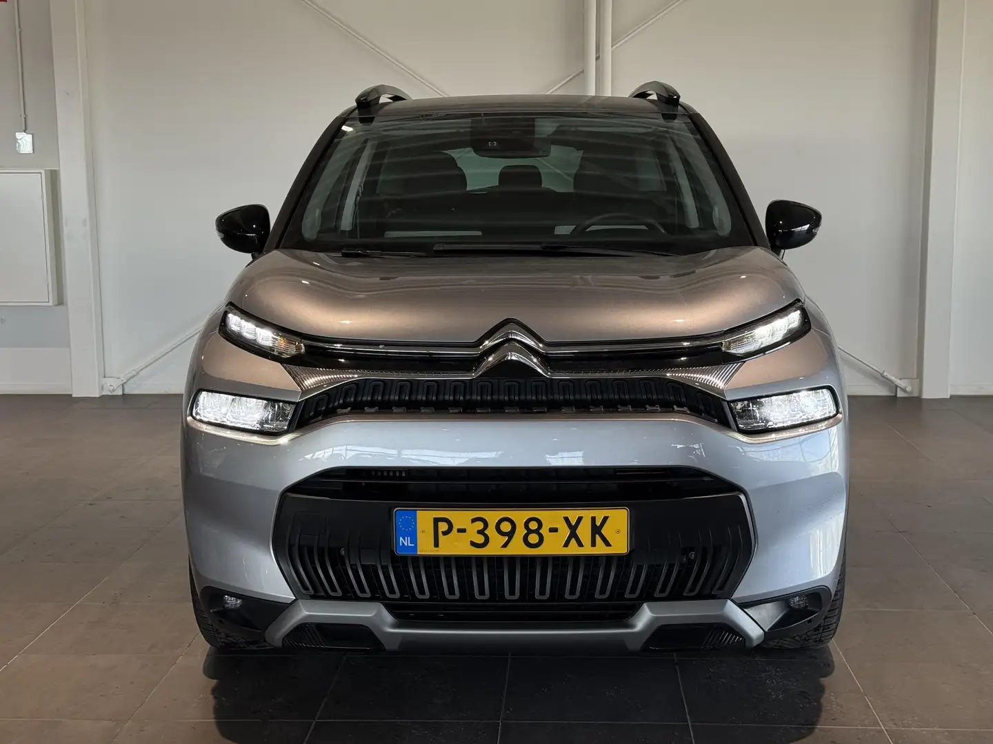 Citroen C3 Aircross 1.2 PureTech Feel | Airco | Apple Carplay/Android Grijs - 2
