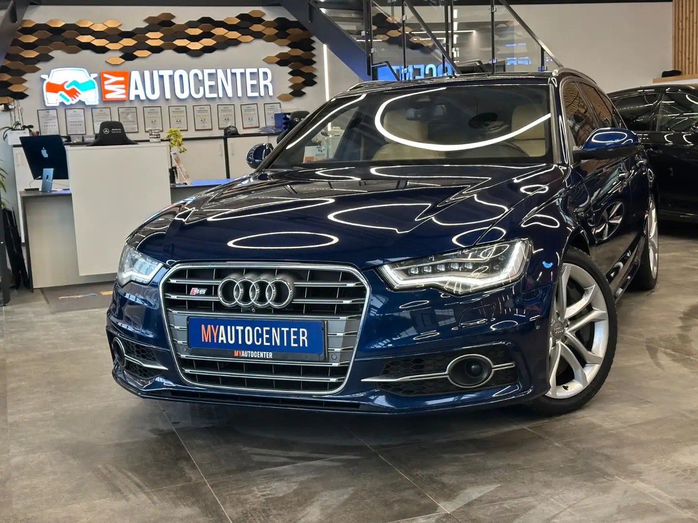 Audi S6 Avant 4.0 TFSI quattro *VOLLAUSSTATTUNG* Blau - 1