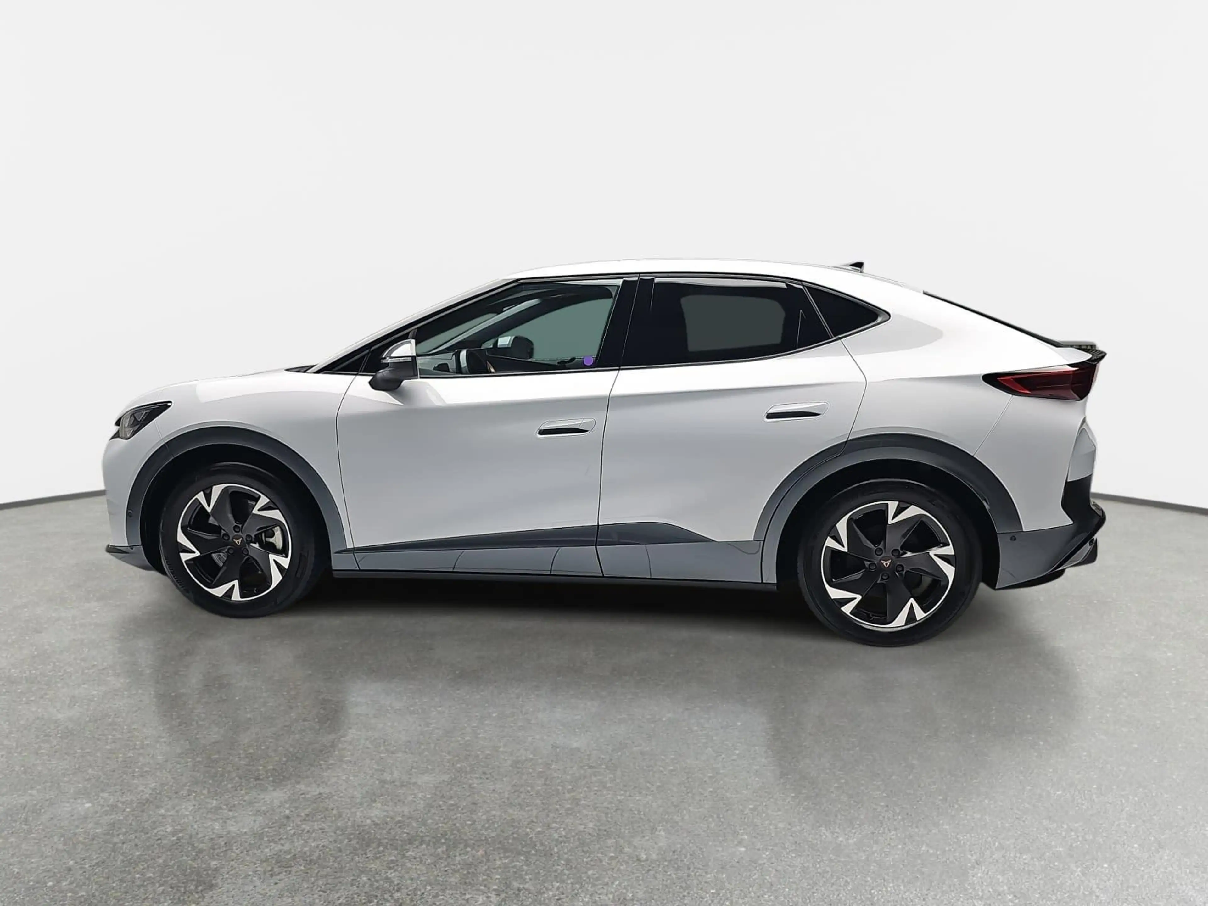 CUPRA Tavascan TAVASCAN ENDURANCE (77 KWH) NAVI ACC — photo 6