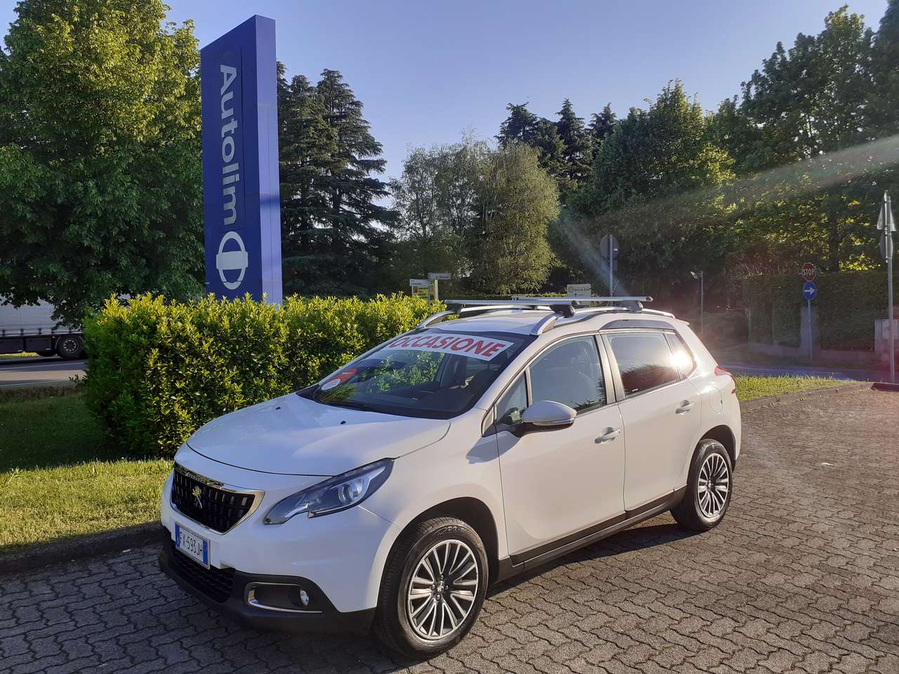 Peugeot 2008 1.2 puretech Active 82cv NO VINCOLI FINANZIAMENTO