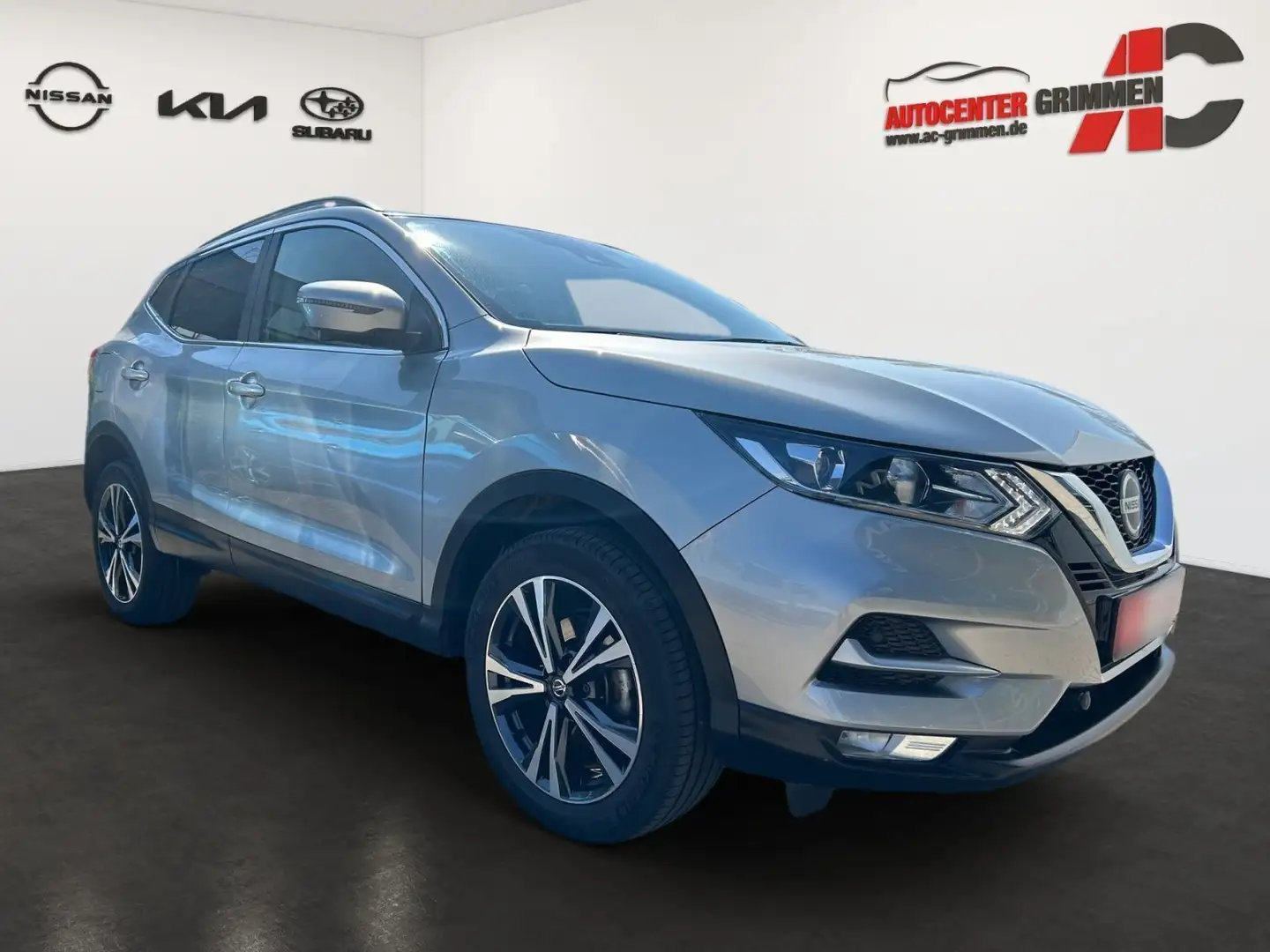 Nissan Qashqai 1.3 DIG-T Zama Silber - 2