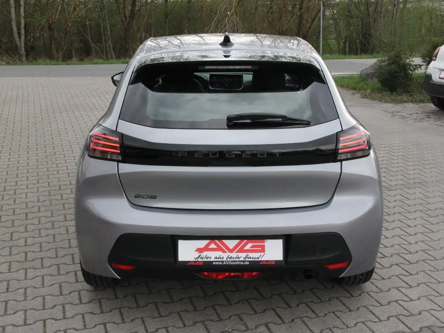 Peugeot 208 Active Navigation on Demand LED Šedá - 2