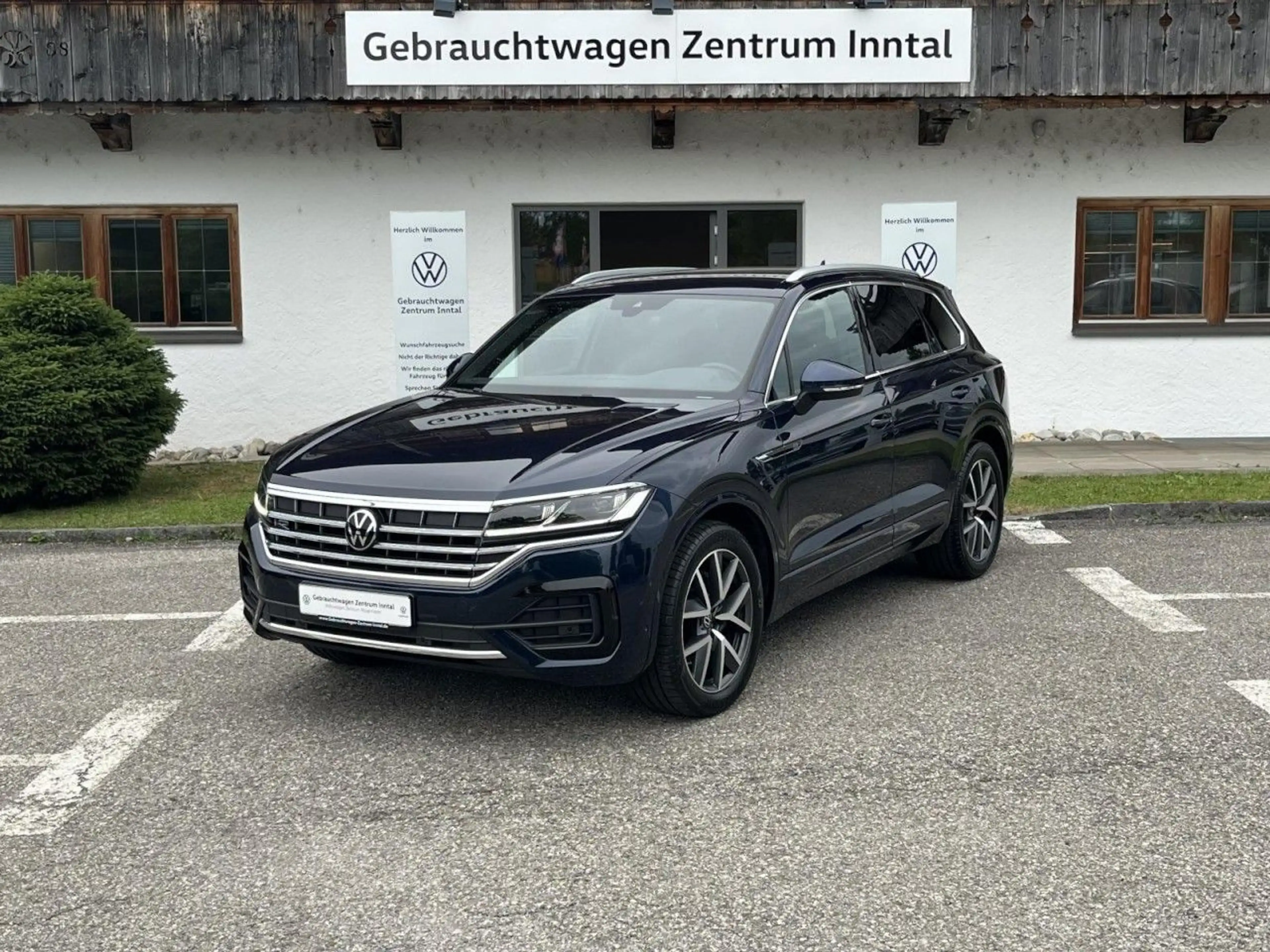 Volkswagen Touareg 3,0 V6 TDI DSG R-Line (AHK+Leder+Standhz — photo 2