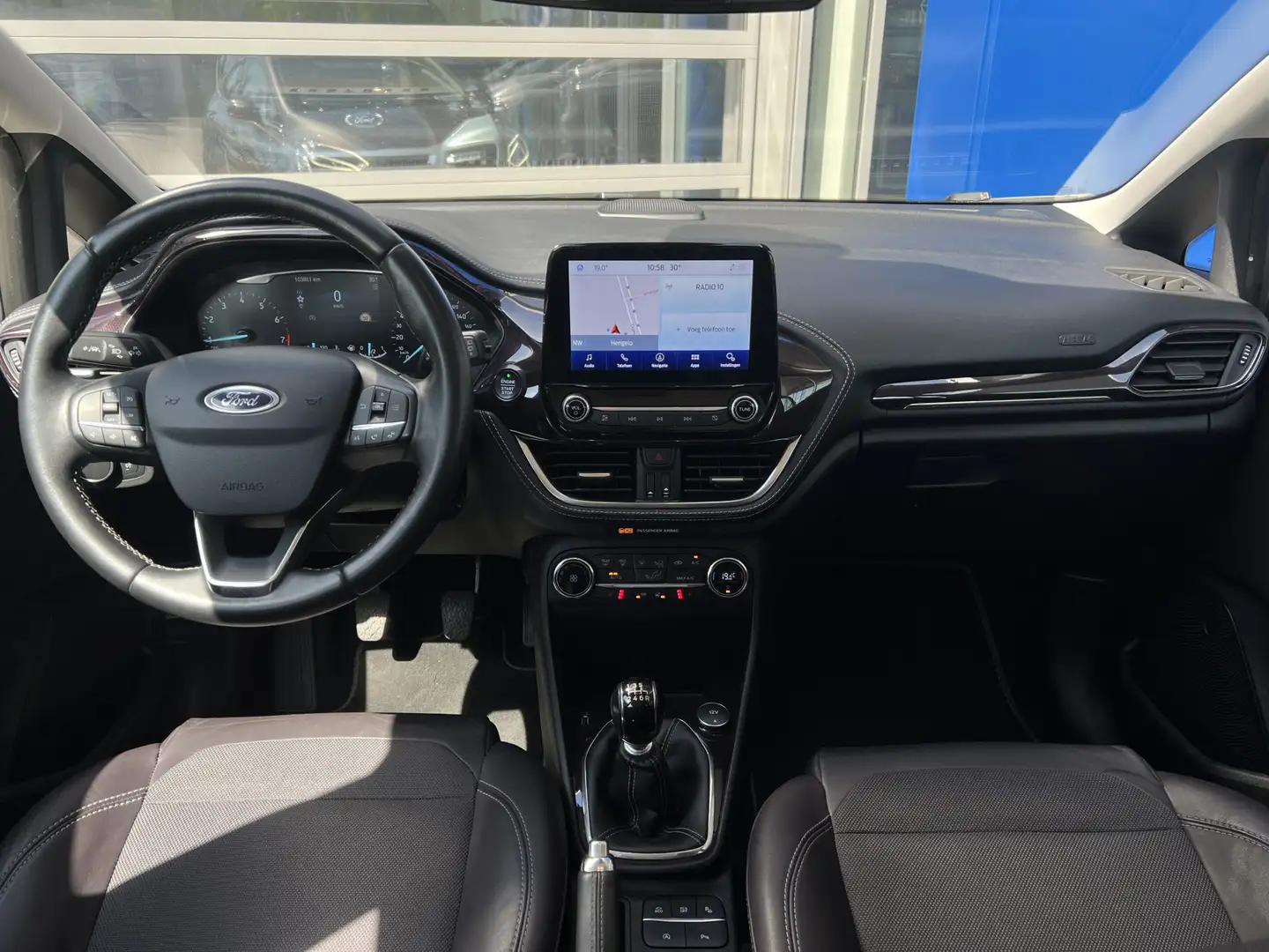 Ford Fiesta 1.0 EcoBoost Vignale | Adaptive LED | 17 INCH | Ca Grijs - 2