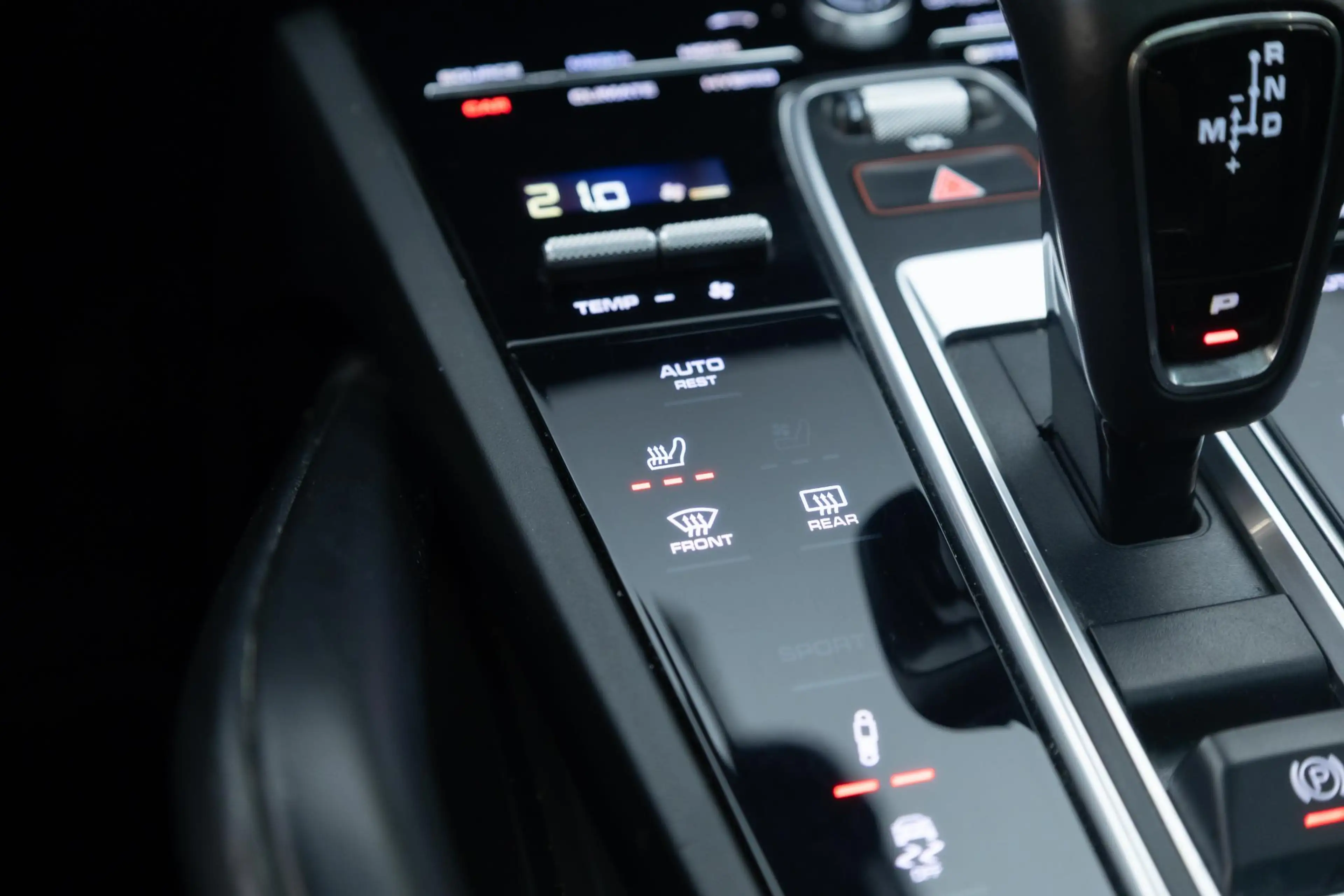 Porsche Cayenne Coupé 3.0 E-Hybrid | SOH 87.4 | Rijdt alleen op be — photo 11
