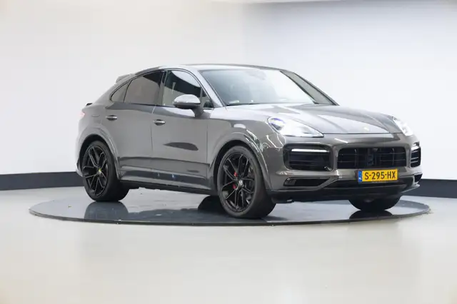 Porsche Cayenne Coupé 3.0 E-Hybrid | SOH 87.4 | Rijdt alleen op be