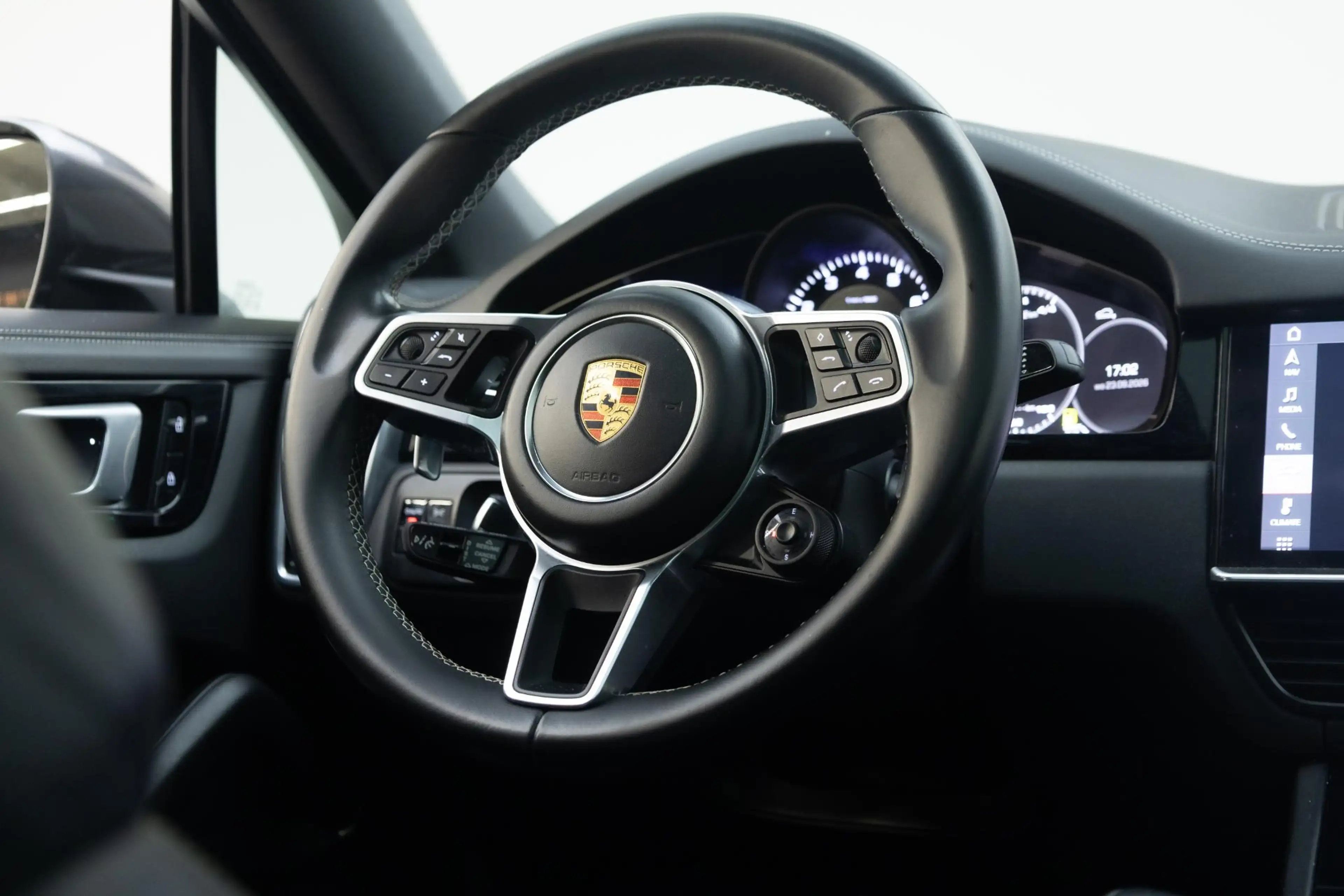 Porsche Cayenne Coupé 3.0 E-Hybrid | SOH 87.4 | Rijdt alleen op be — photo 14