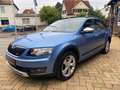 Skoda Octavia Combi Scout 4x4 2.0 TDI AHK PDC GRA 1.Hd Blau - thumbnail 3