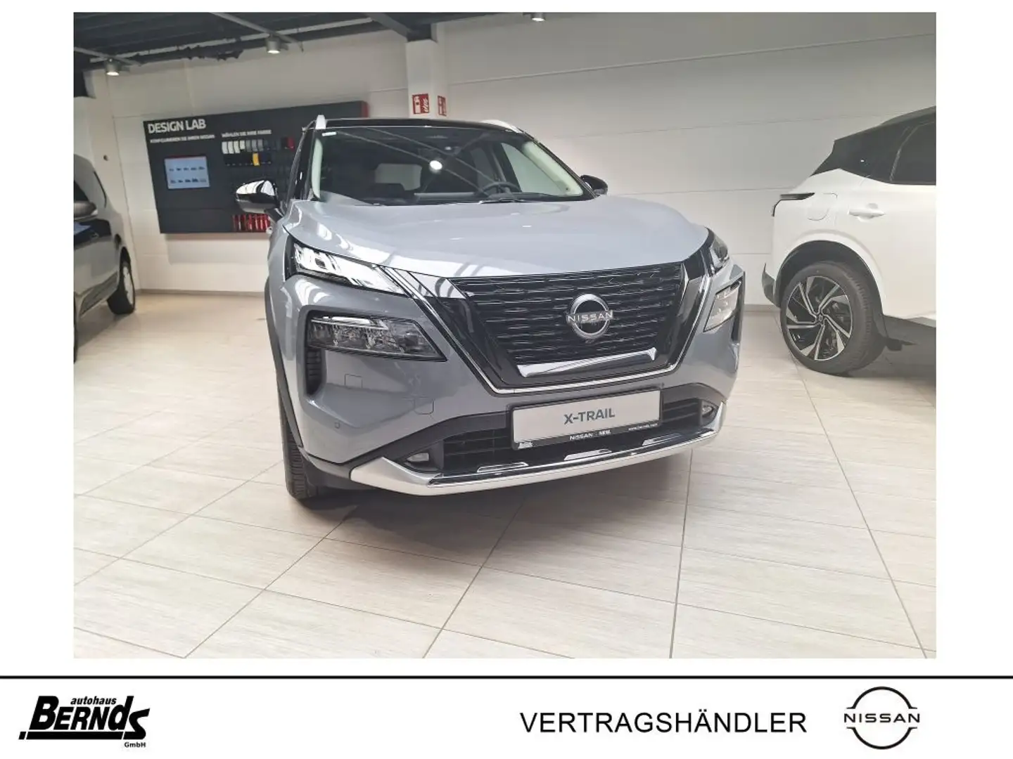 Nissan X-Trail e-POWER Tekna+ BOSE PANORAMAGLASDACH Grau - 2