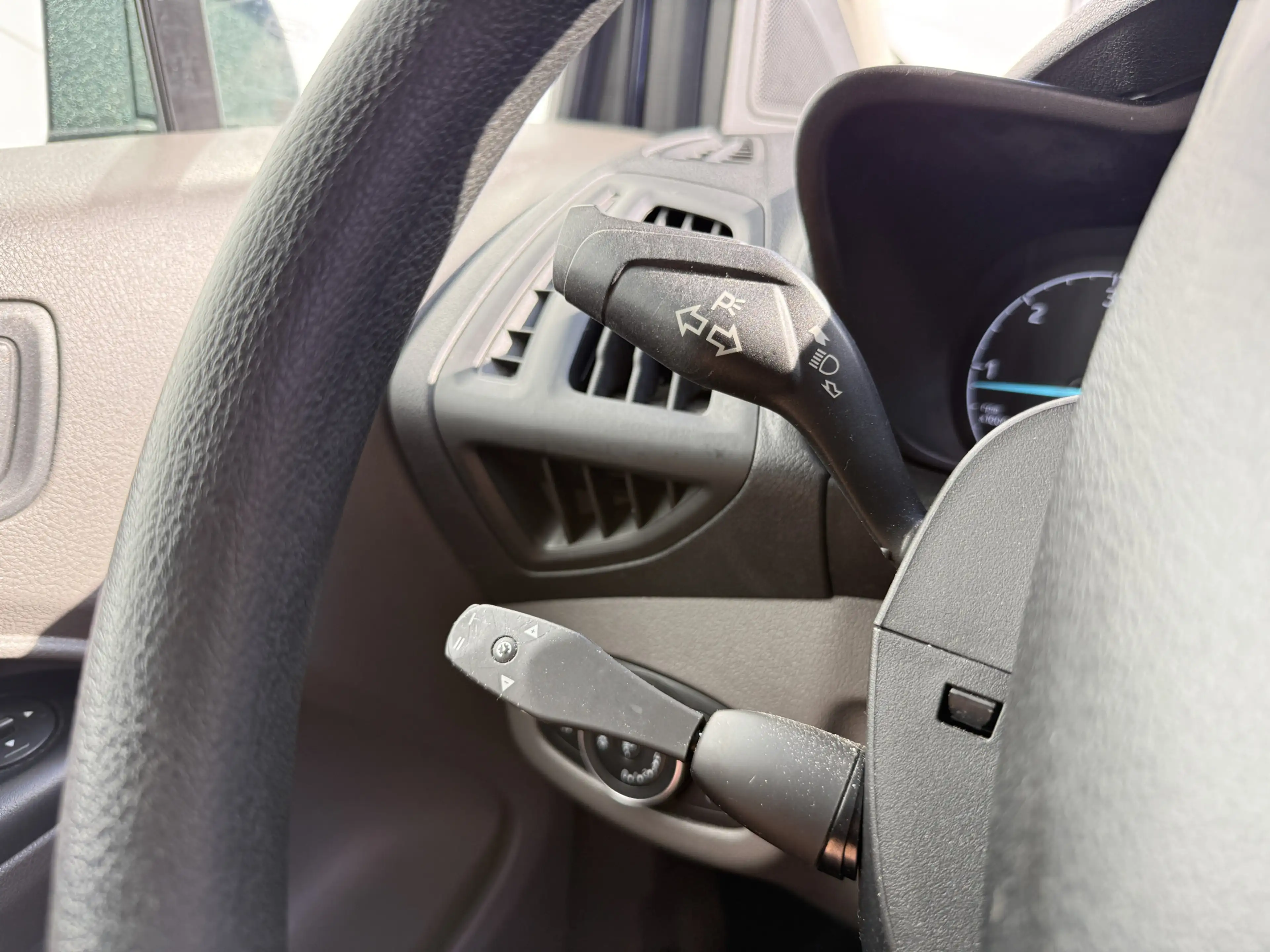 Ford Transit Connect 1.5 EcoBlue 120PK Automaat L1 Airco Cruise Control — photo 24
