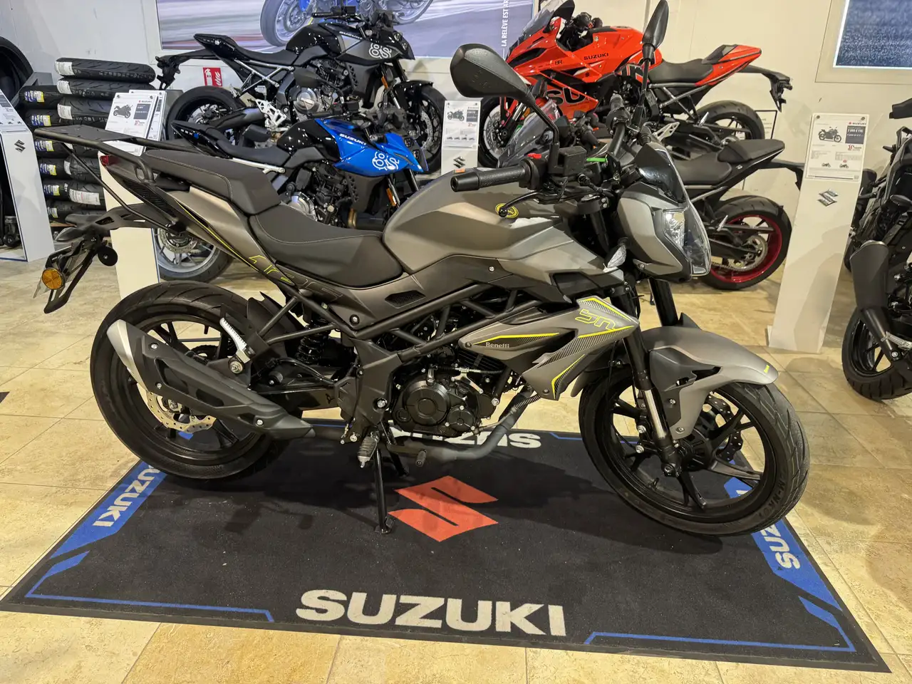 Benelli BN 125