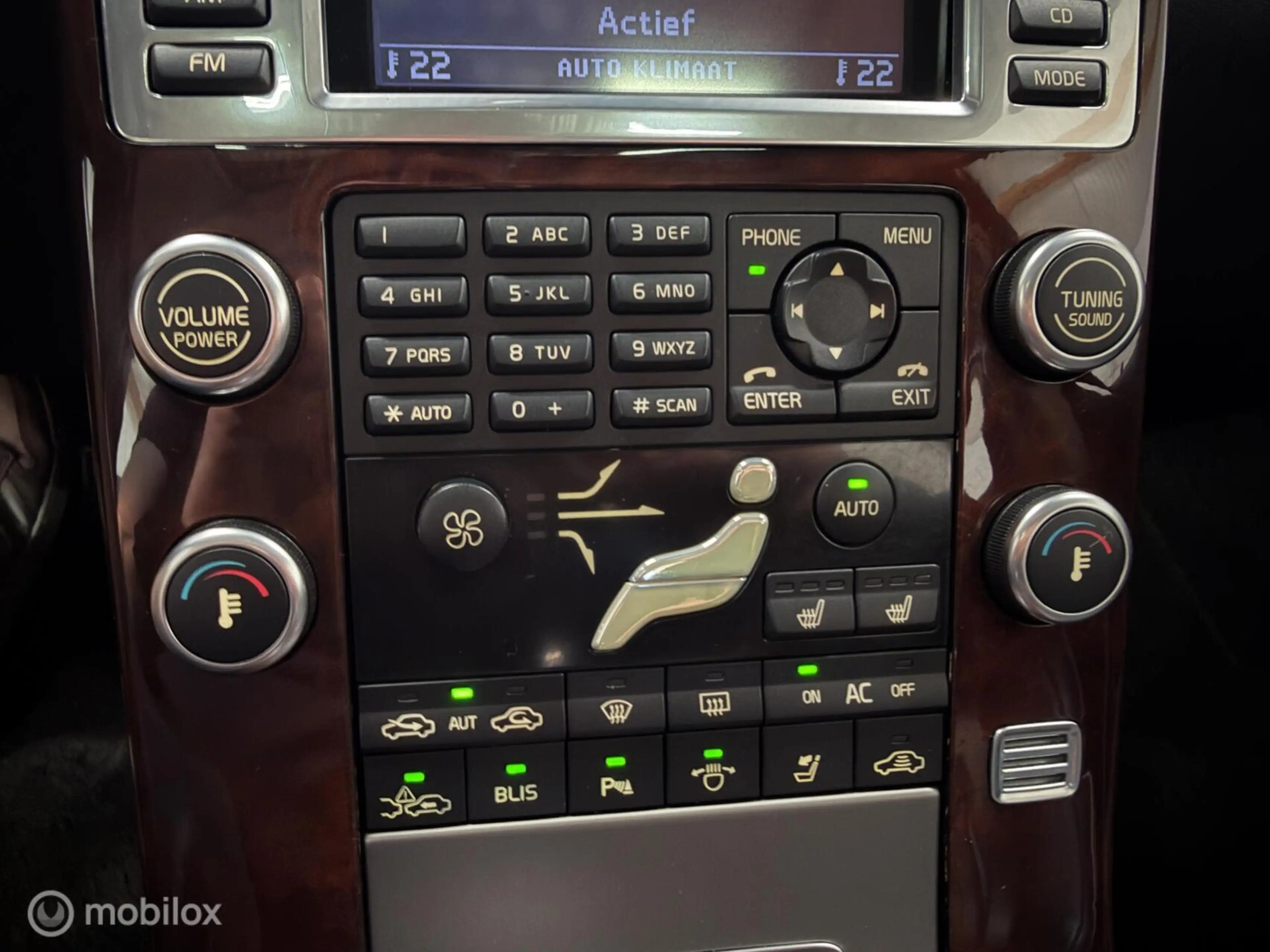 Volvo S80 4.4 AWD Executive NL-AUTO / BTW / LUXE — photo 17