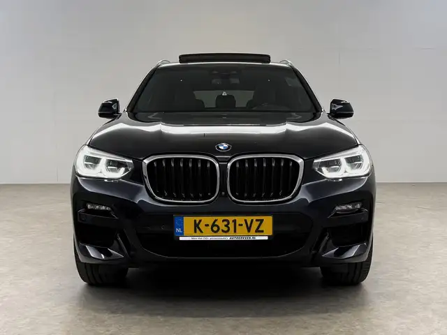 BMW X3 view 8
