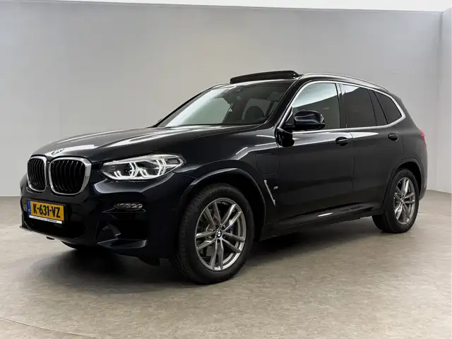 BMW X3 view 7