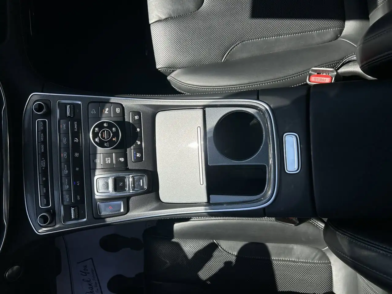 Hyundai SANTA FE снимка Hyundai SANTA FE