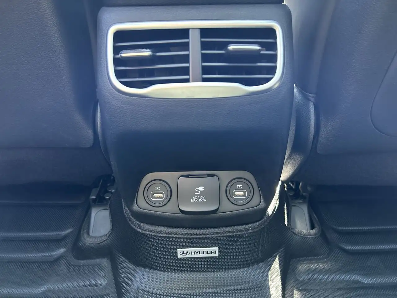 Hyundai SANTA FE снимка Hyundai SANTA FE