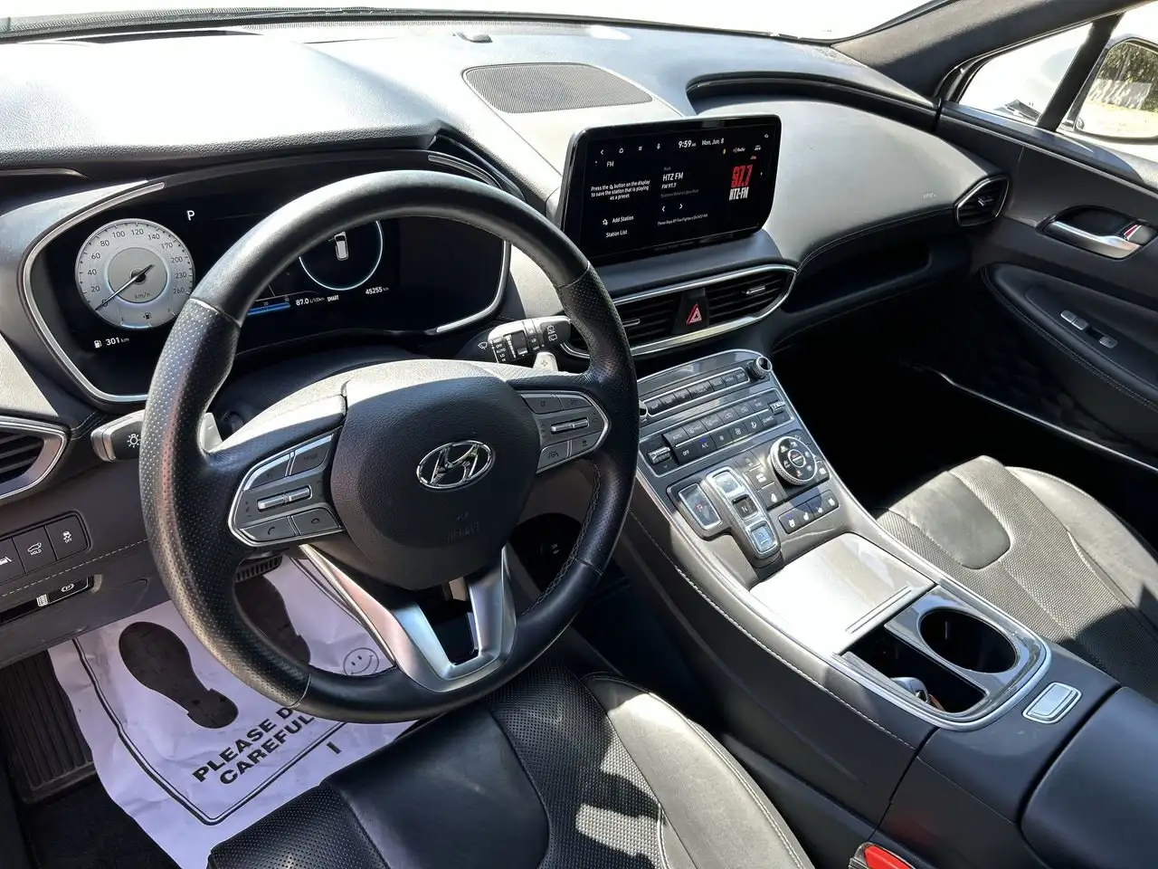 Hyundai SANTA FE снимка Hyundai SANTA FE