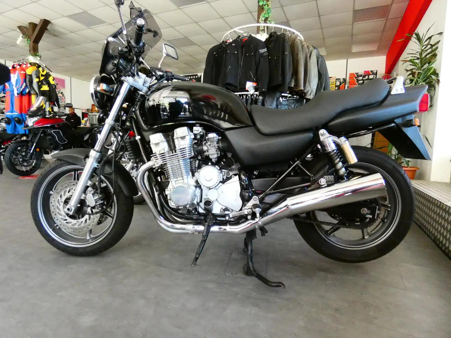 Honda CB 750 Seven Fifty Negro - 1