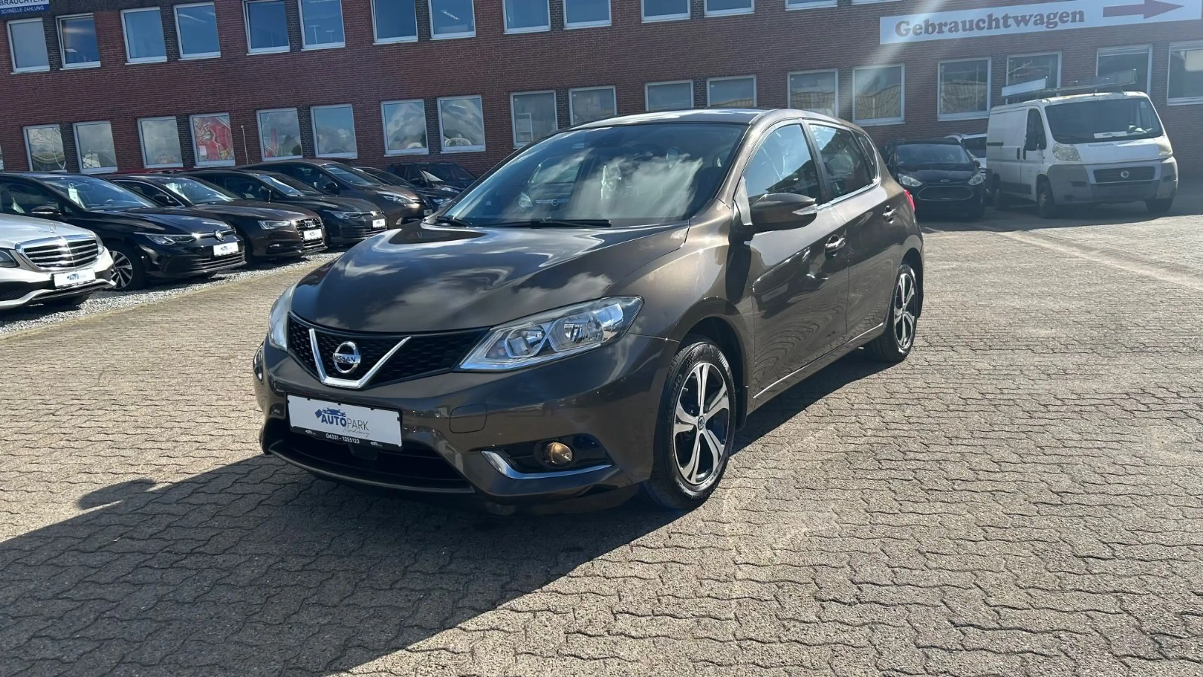 Nissan Pulsar Acenta