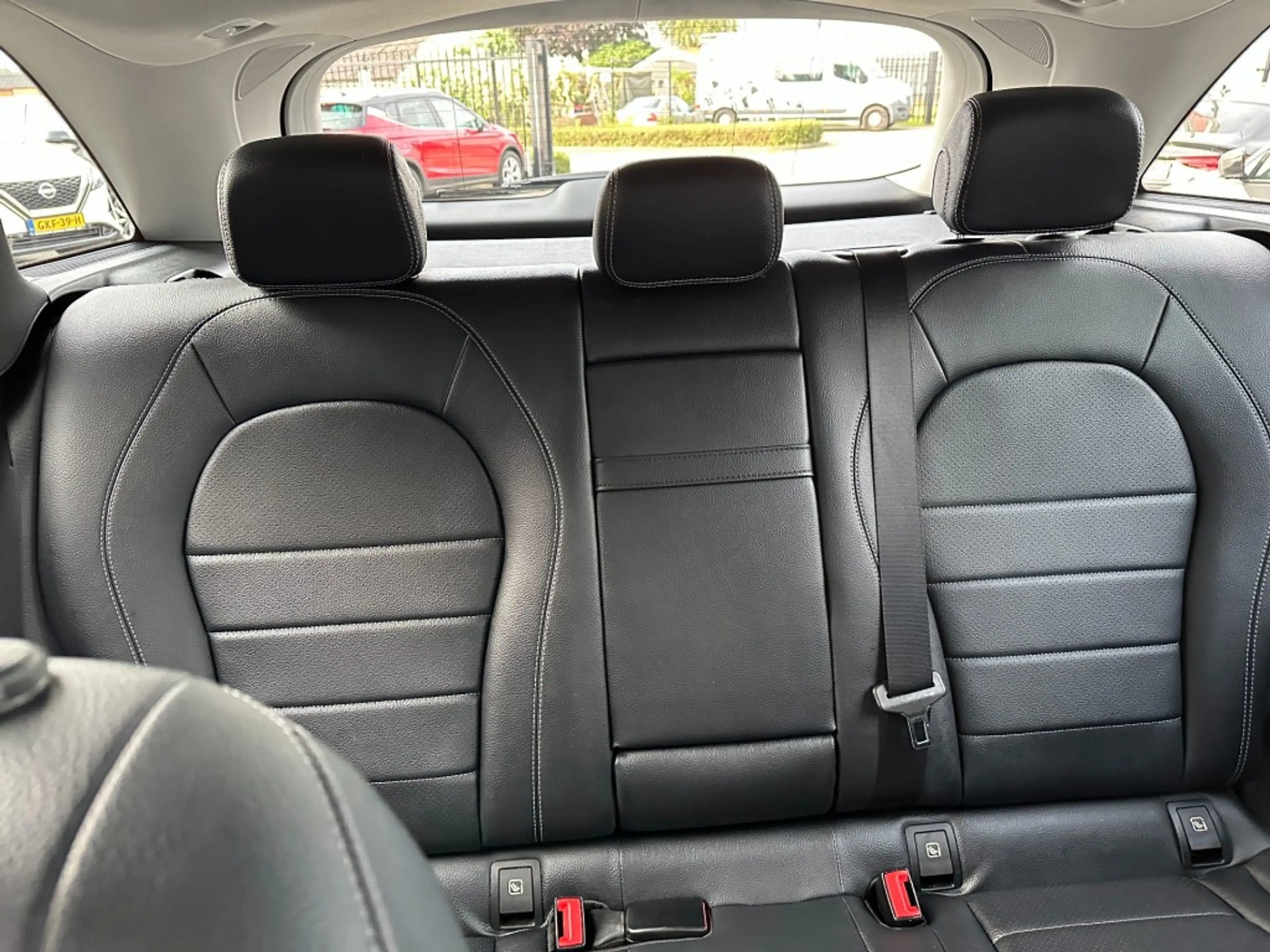 Mercedes-Benz GLC 250 250 4Matic Prestige Camera Leder Trekhaak — photo 35