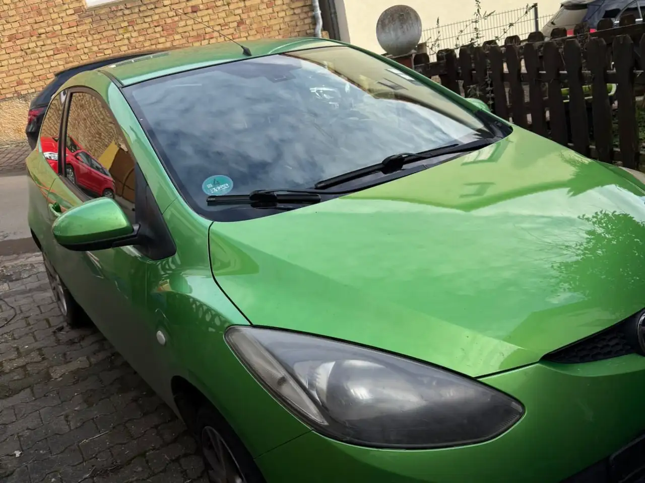 Mazda 2