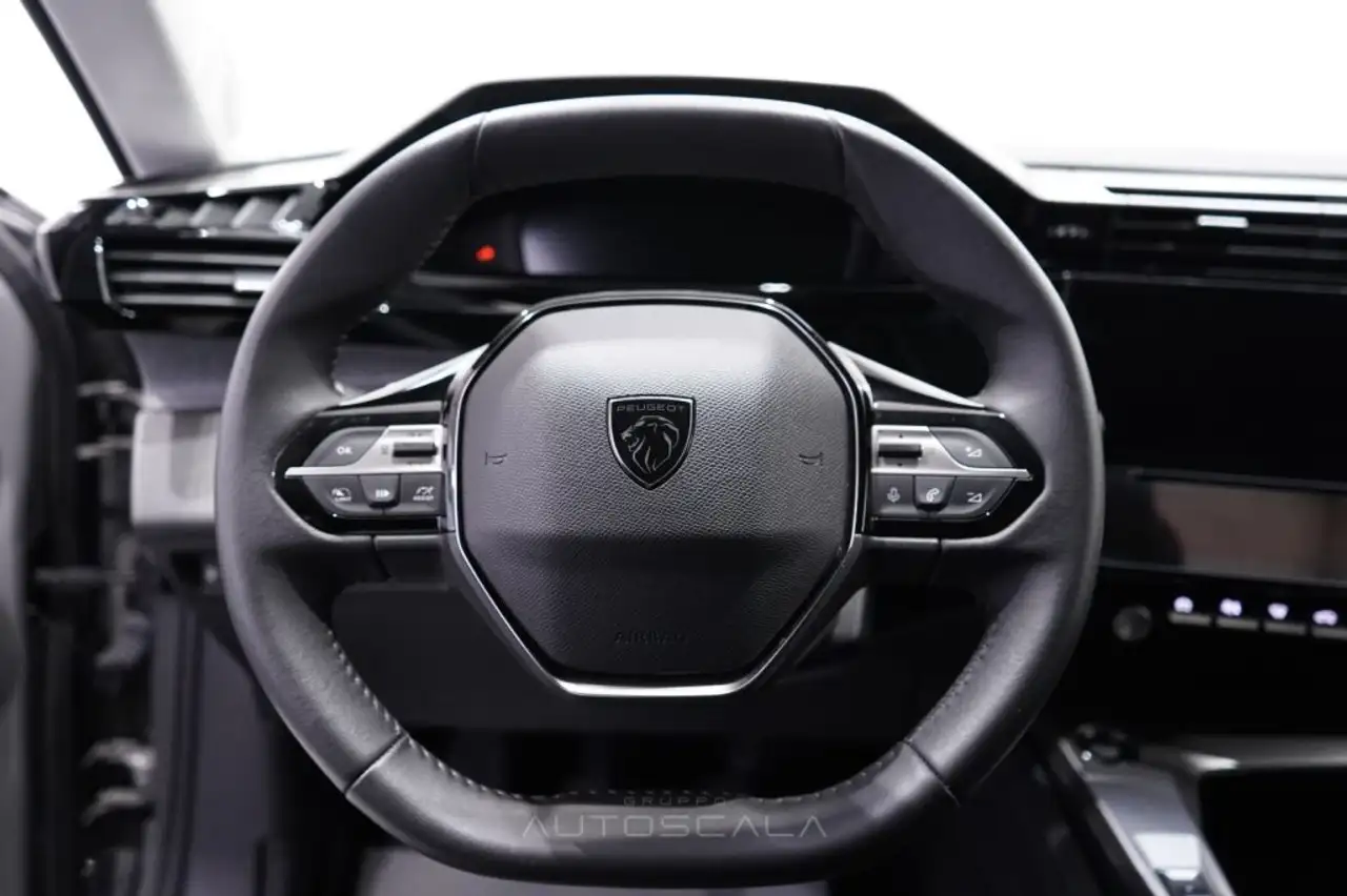 Peugeot 308 1.2 PureTech Turbo 130cv S&S SW Allure, миниатюра 13