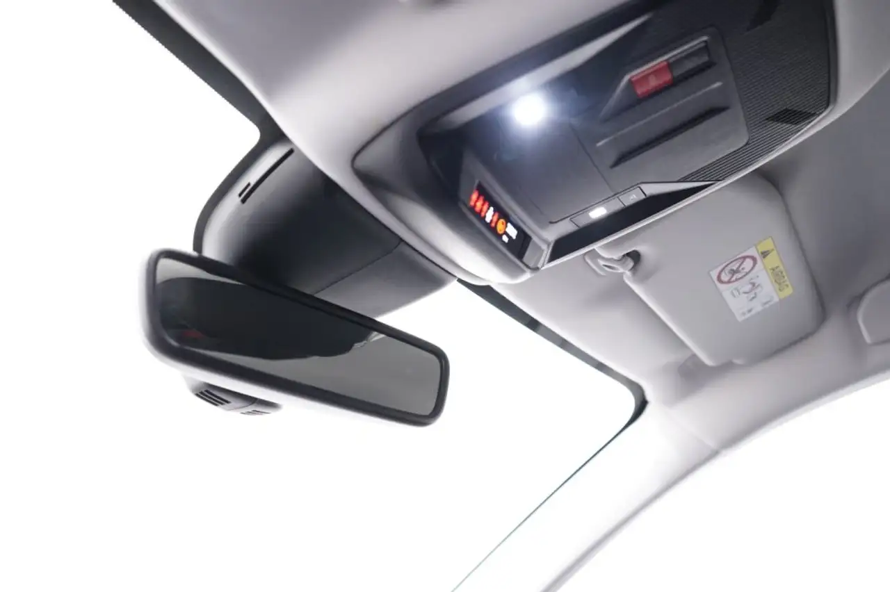 Peugeot 308 1.2 PureTech Turbo 130cv S&S SW Allure, миниатюра 19