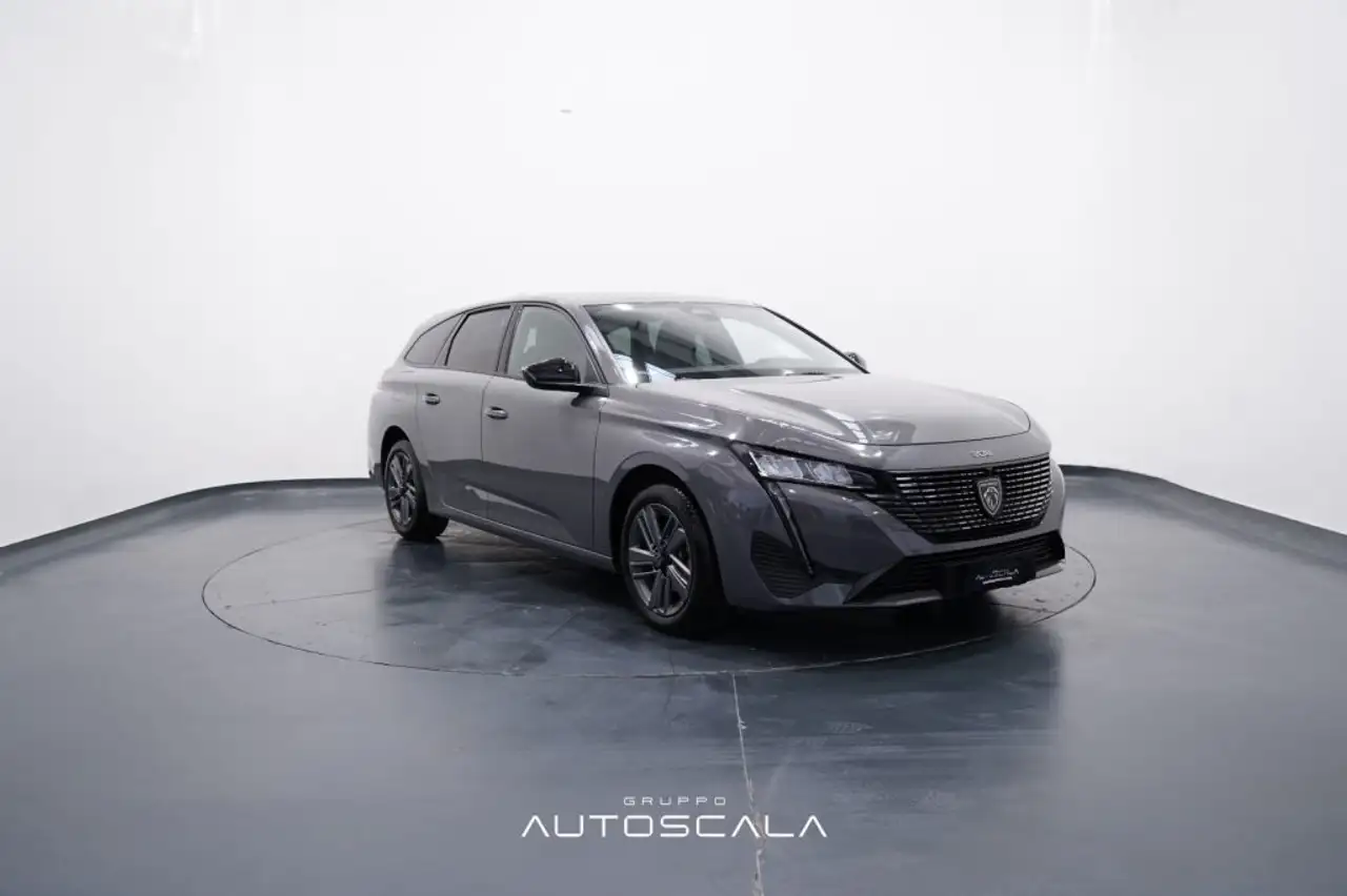 Peugeot 308 1.2 PureTech Turbo 130cv S&S SW Allure, миниатюра 8