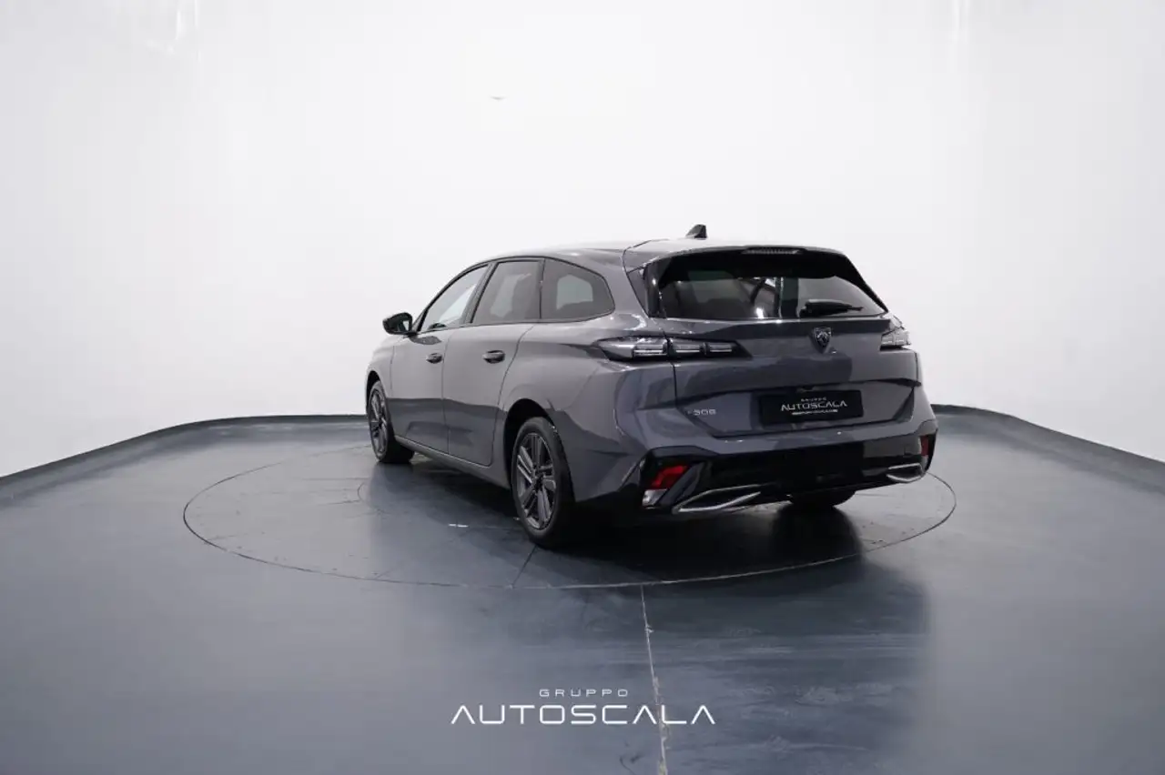 Peugeot 308 1.2 PureTech Turbo 130cv S&S SW Allure, миниатюра 4