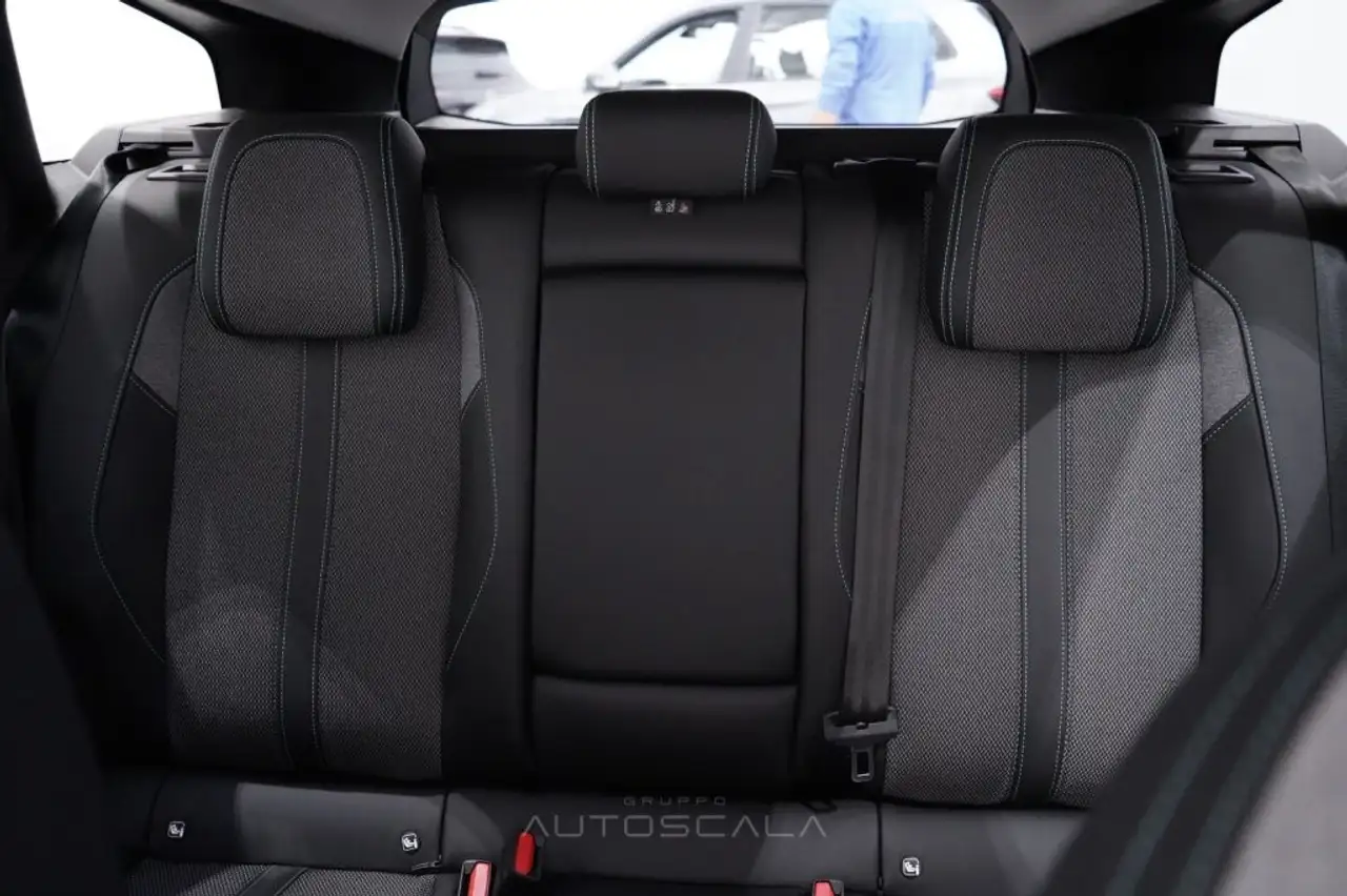 Peugeot 308 1.2 PureTech Turbo 130cv S&S SW Allure, миниатюра 21
