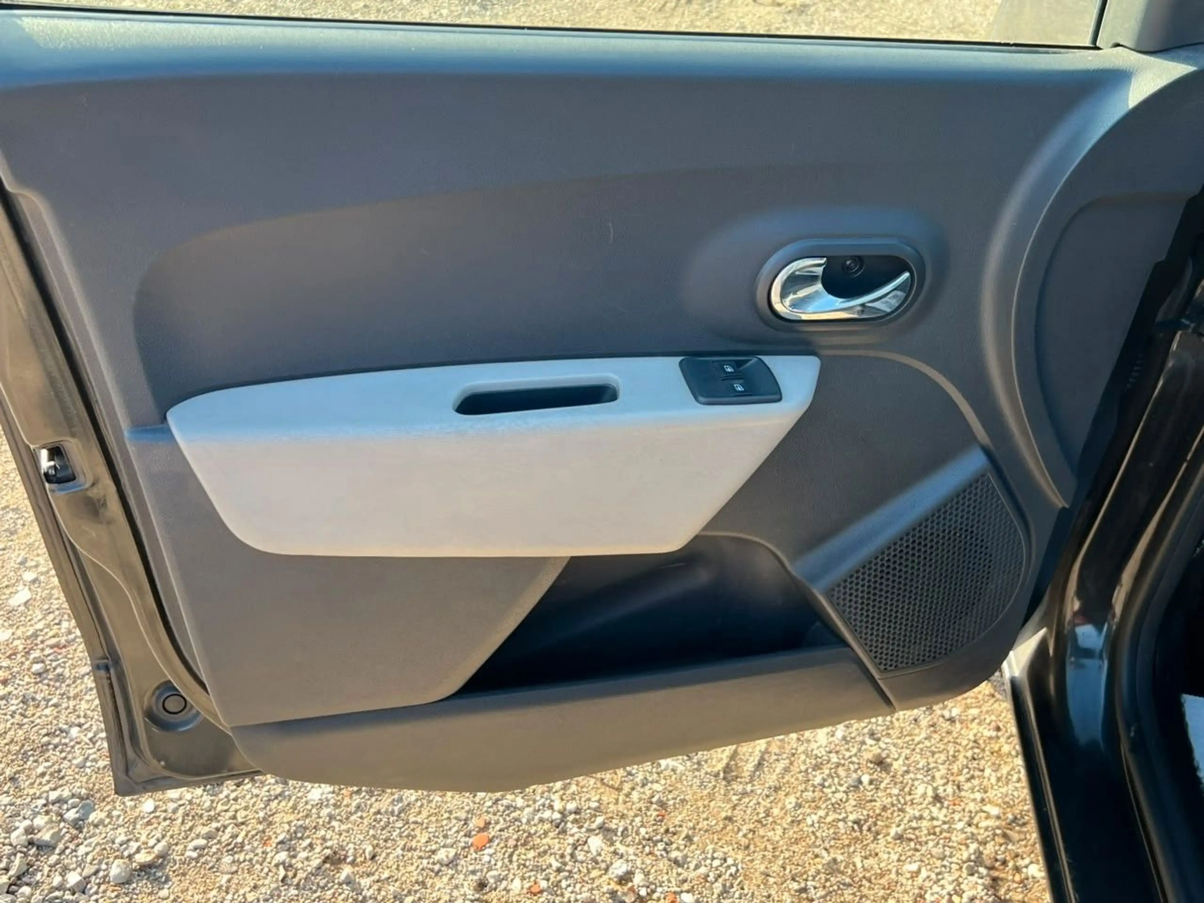 Dacia Dokker Laureate dCi 90 Navi Kamera AHK — photo 11