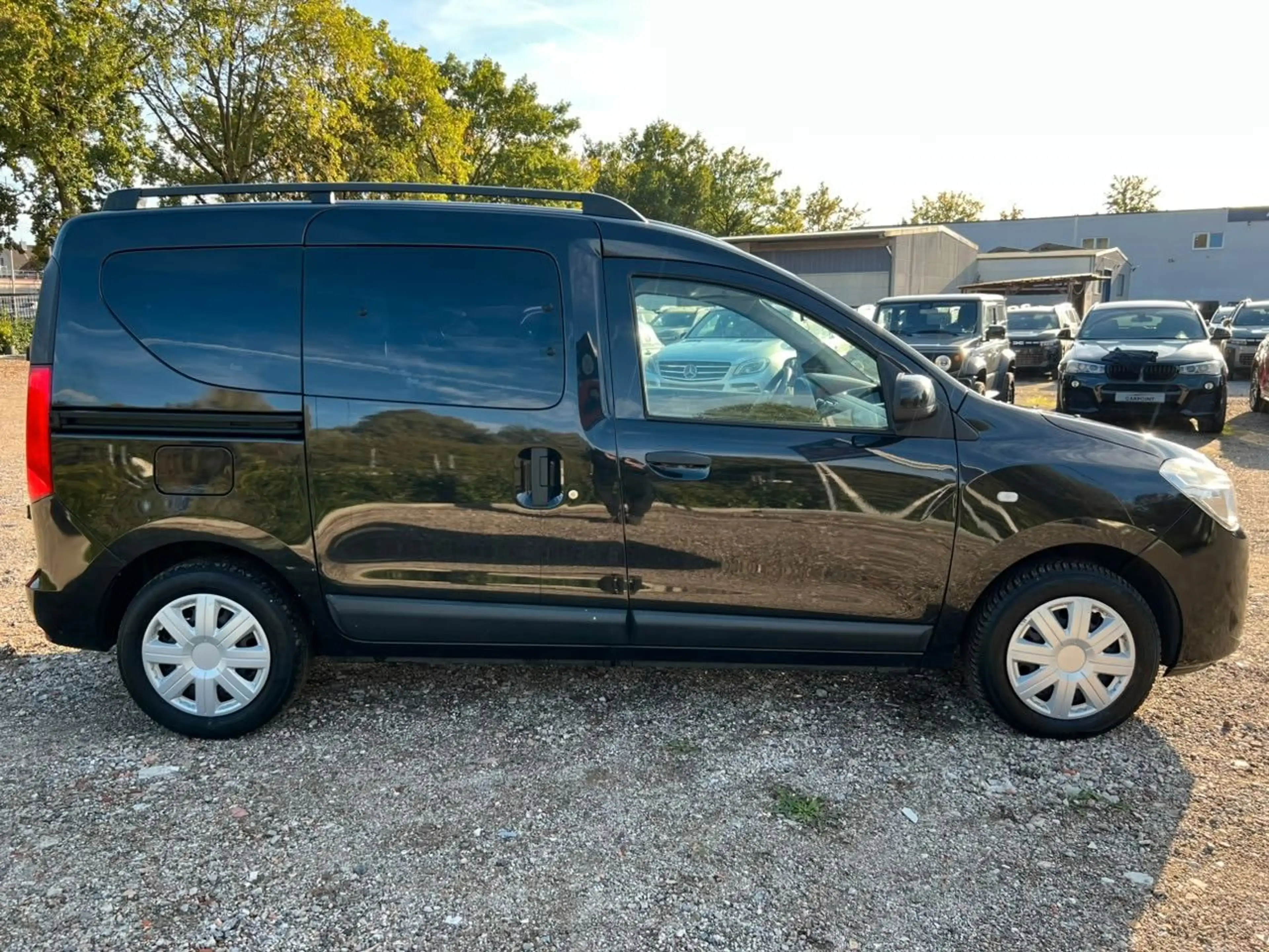 Dacia Dokker Laureate dCi 90 Navi Kamera AHK — photo 7