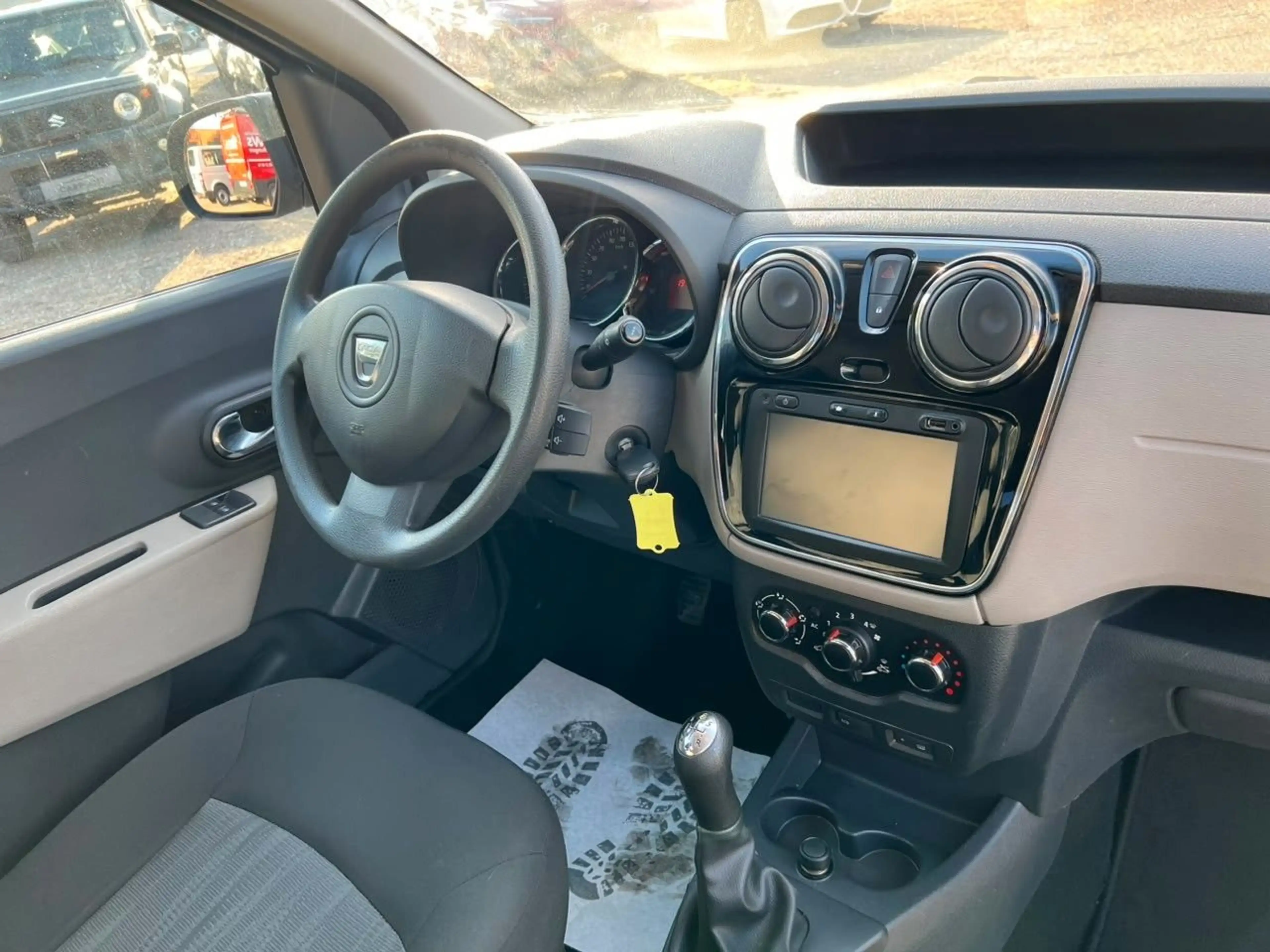 Dacia Dokker Laureate dCi 90 Navi Kamera AHK — photo 20