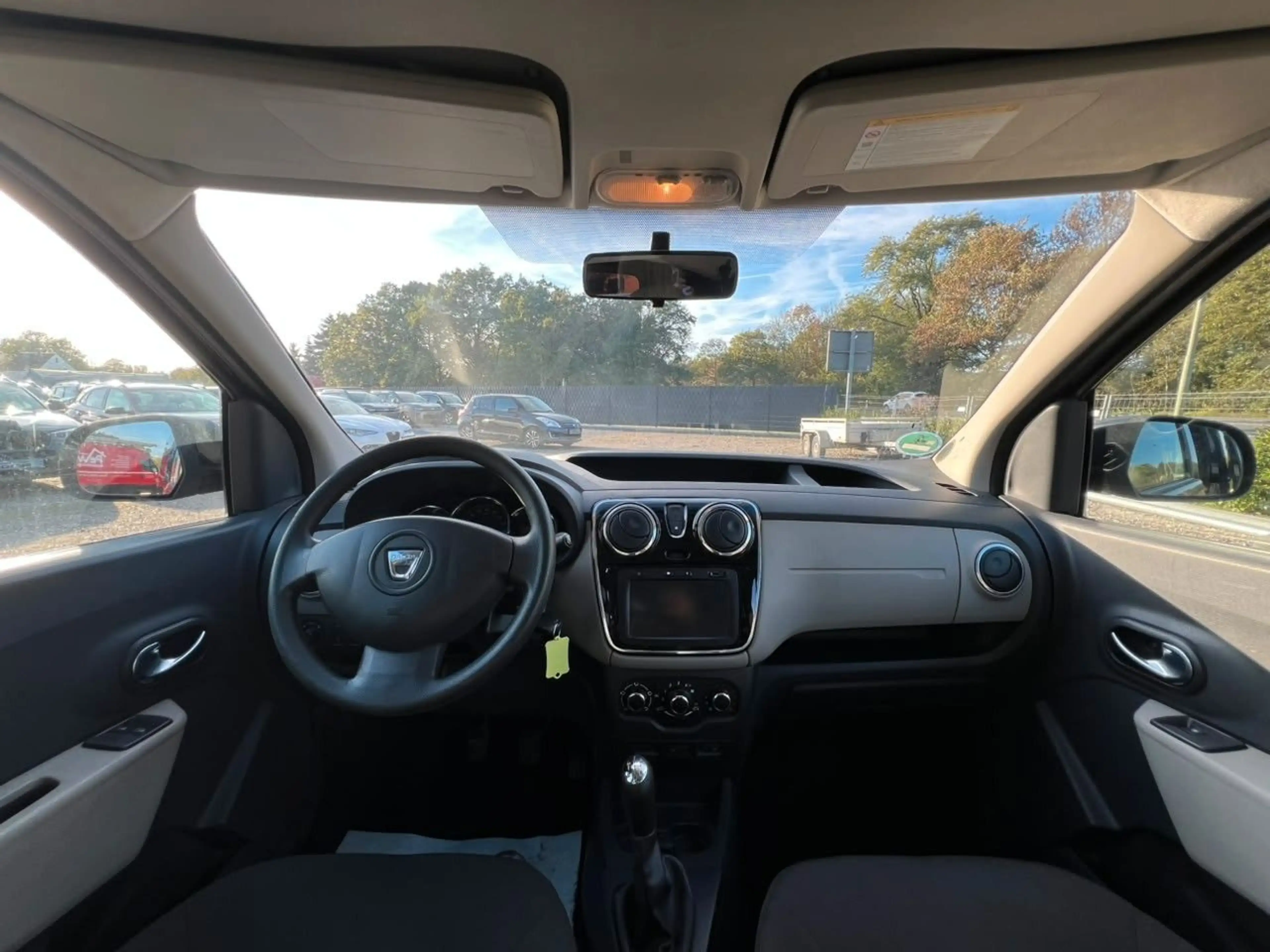 Dacia Dokker Laureate dCi 90 Navi Kamera AHK — photo 18