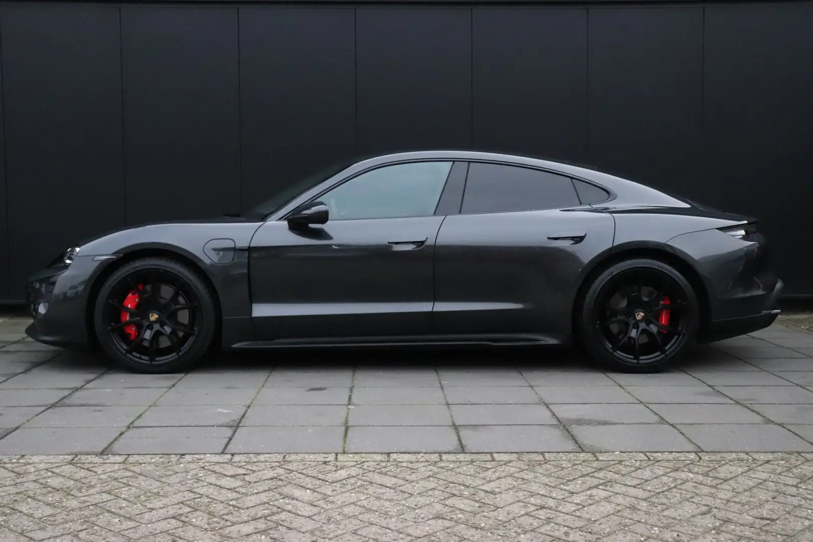 Porsche Taycan GTS 93 kWh | BOSE | HEAD-UP | SPORTCHRONO | VIERWI Grijs - 2
