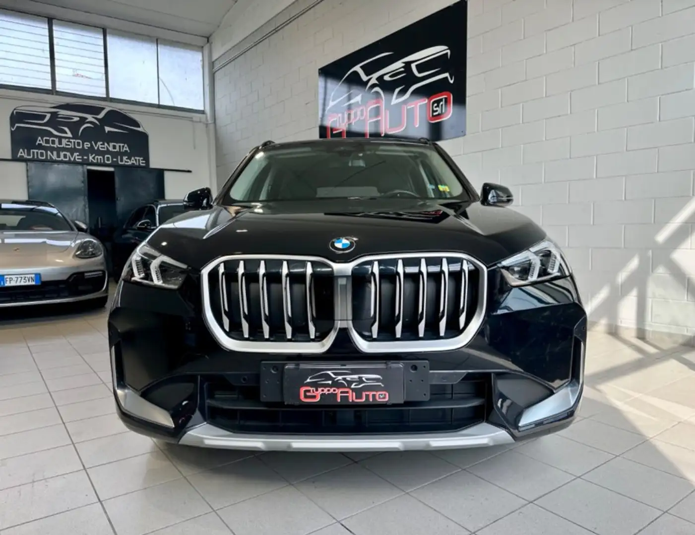 BMW X1 sDrive 18d xLine *MANUTENZIONE 5 ANNI/100.000 KM* Schwarz - 2