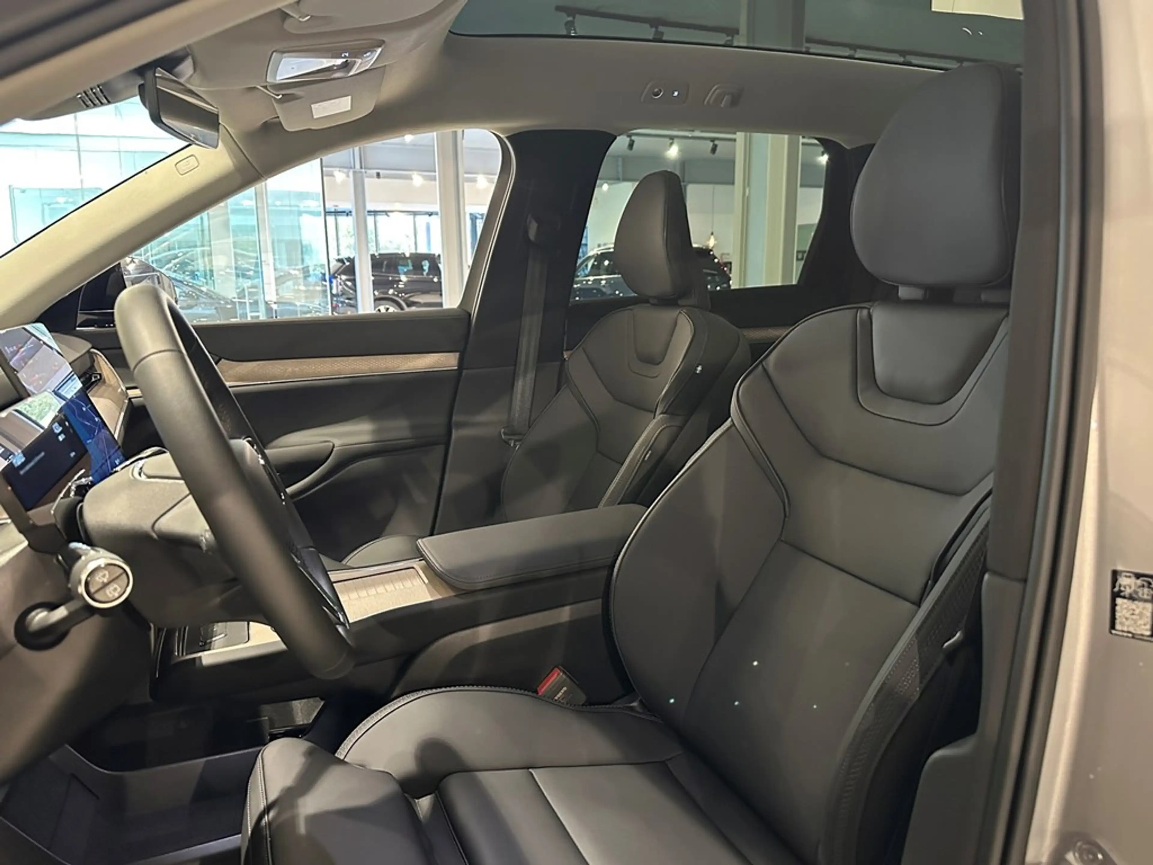 Volvo EX90 Twin Egine (4x4) Plus + electr trekhaak — photo 5