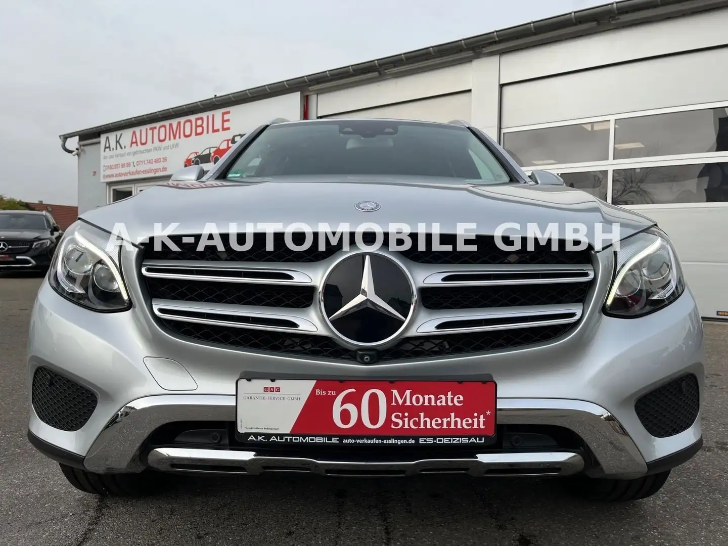 Mercedes-Benz GLC 250 4Matic*360°*ACC*LED*NAVI*SHZ* Grau - 2