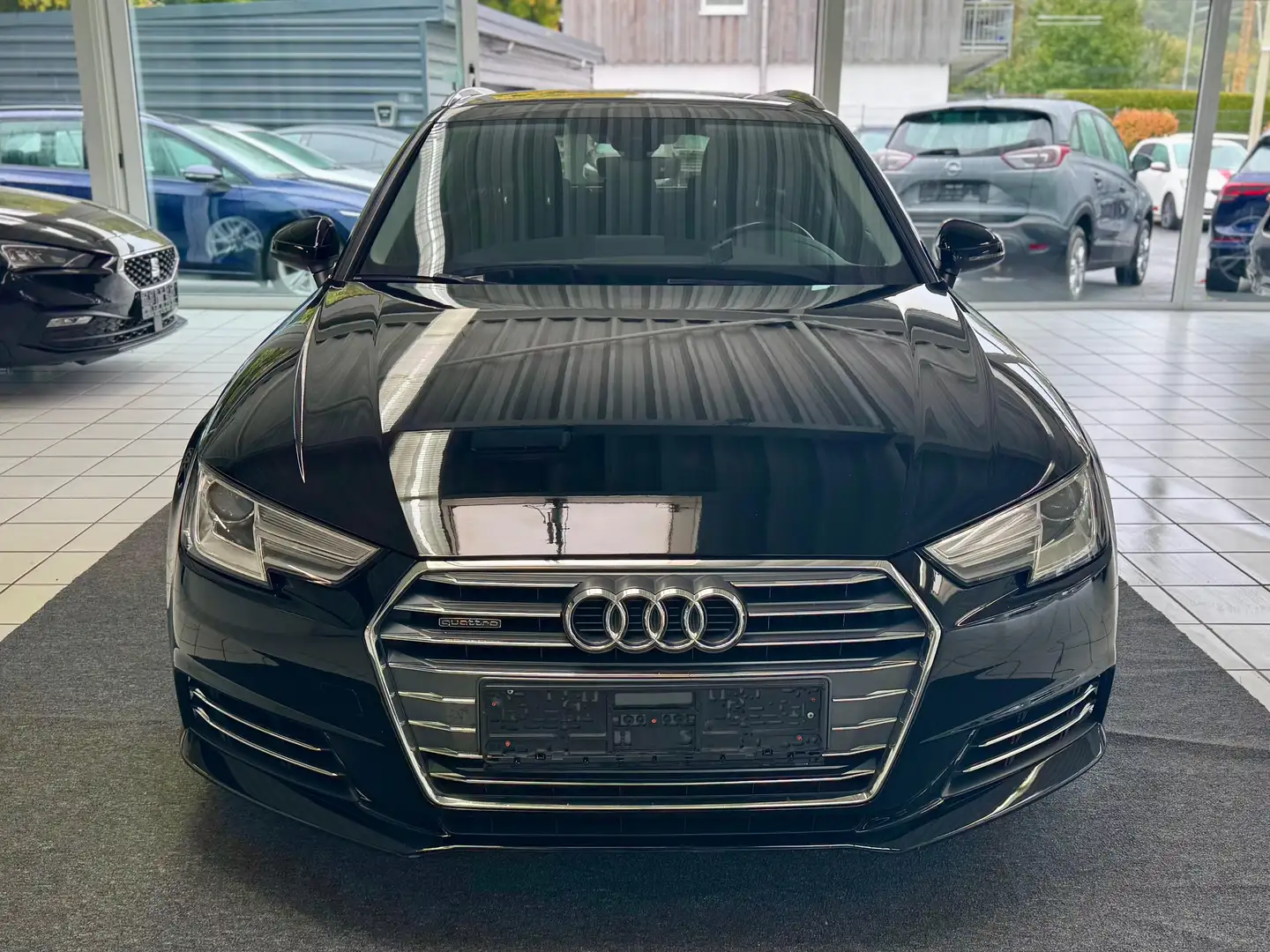 Audi A4 QUATTRO SPORT*AUTOM*SITZH*LED*NAVI*XENON*3,0 L Schwarz - 2
