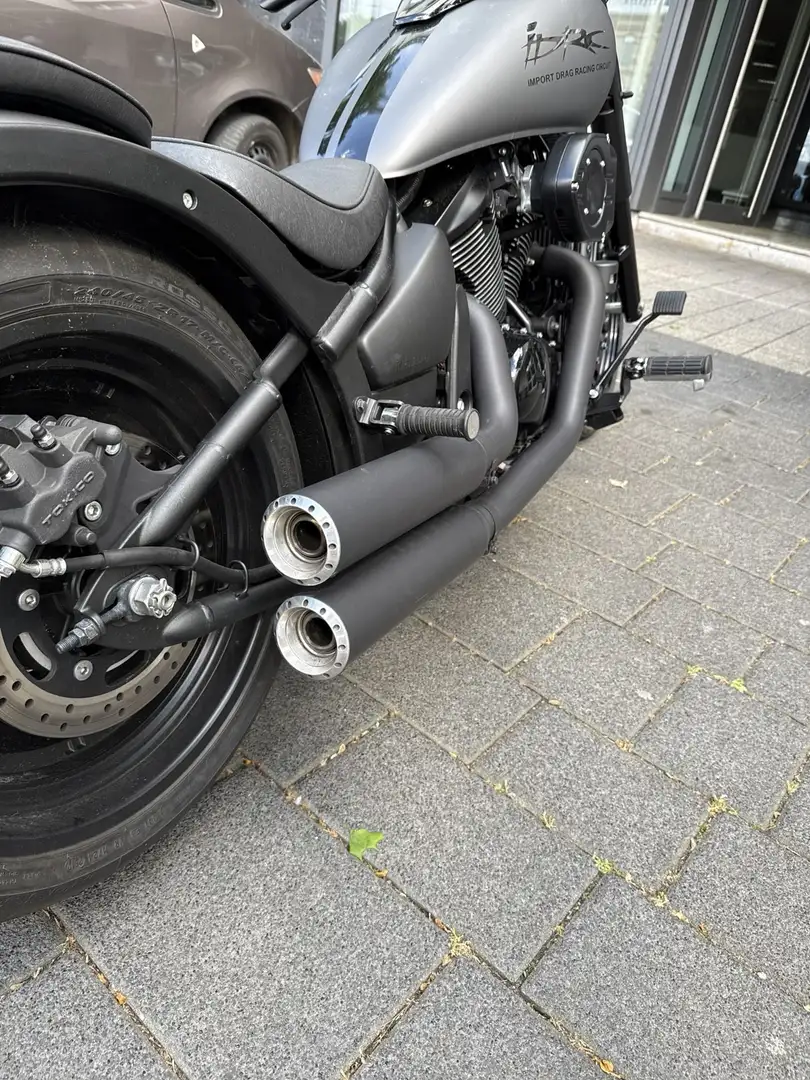 Kawasaki Vulcan 900 Motorrad, Chopper/Cruiser Gebrauchtfahrzeug - 1