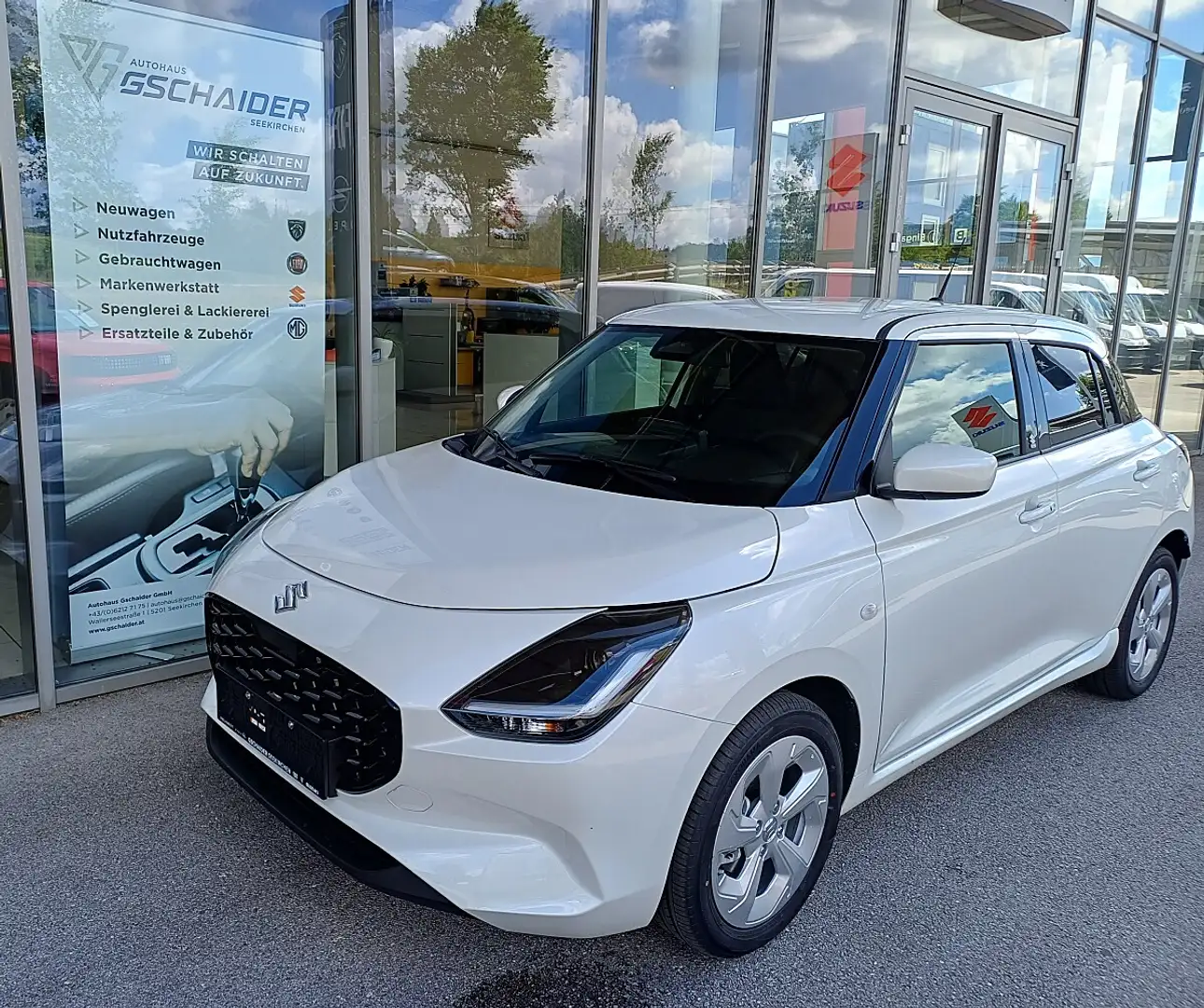 Suzuki Swift 1,2 Hybrid Shine Weiß - 1