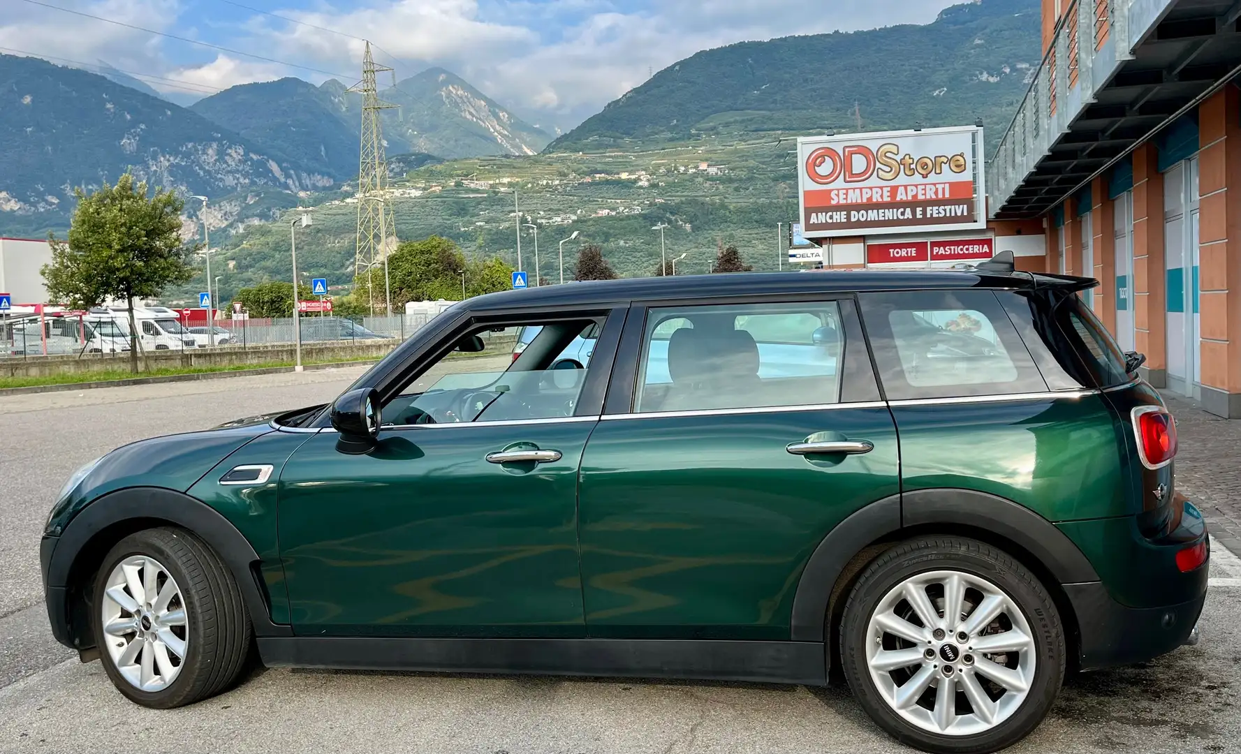 MINI One D Clubman Mini IV F54 2016 Clubman 1.5 auto Verde - 2