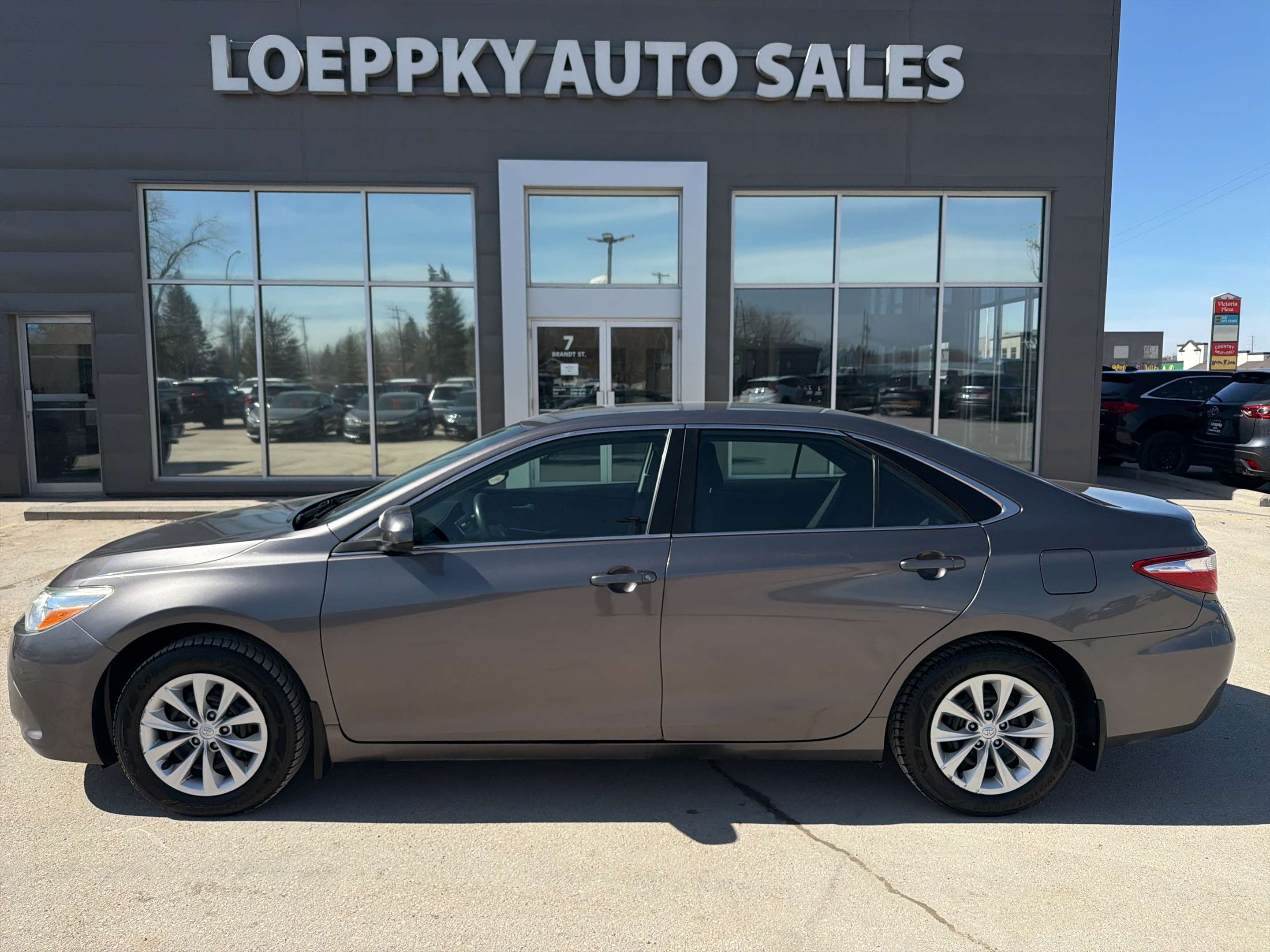 2016 Toyota Camry Sedan
