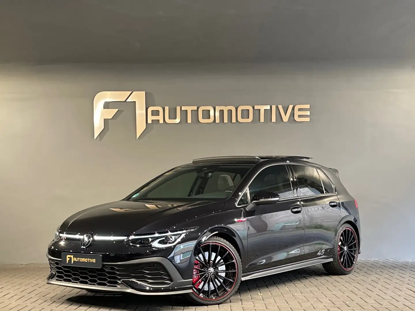 Volkswagen Golf GTI 2.0 TSI Clubsport 45 Jahre Pano|Akrapovic Schwarz - 1