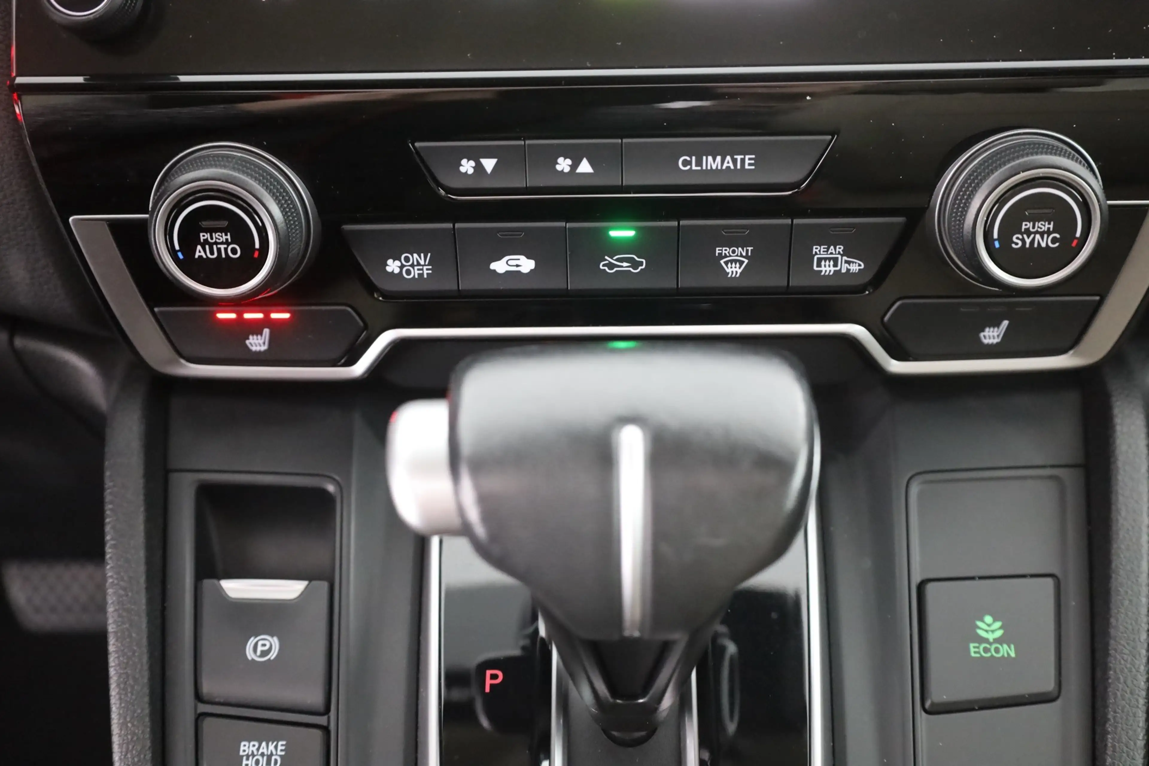 Honda CR-V 1.5 Turbo Executive 4WD LED Panorama Kamera — photo 12