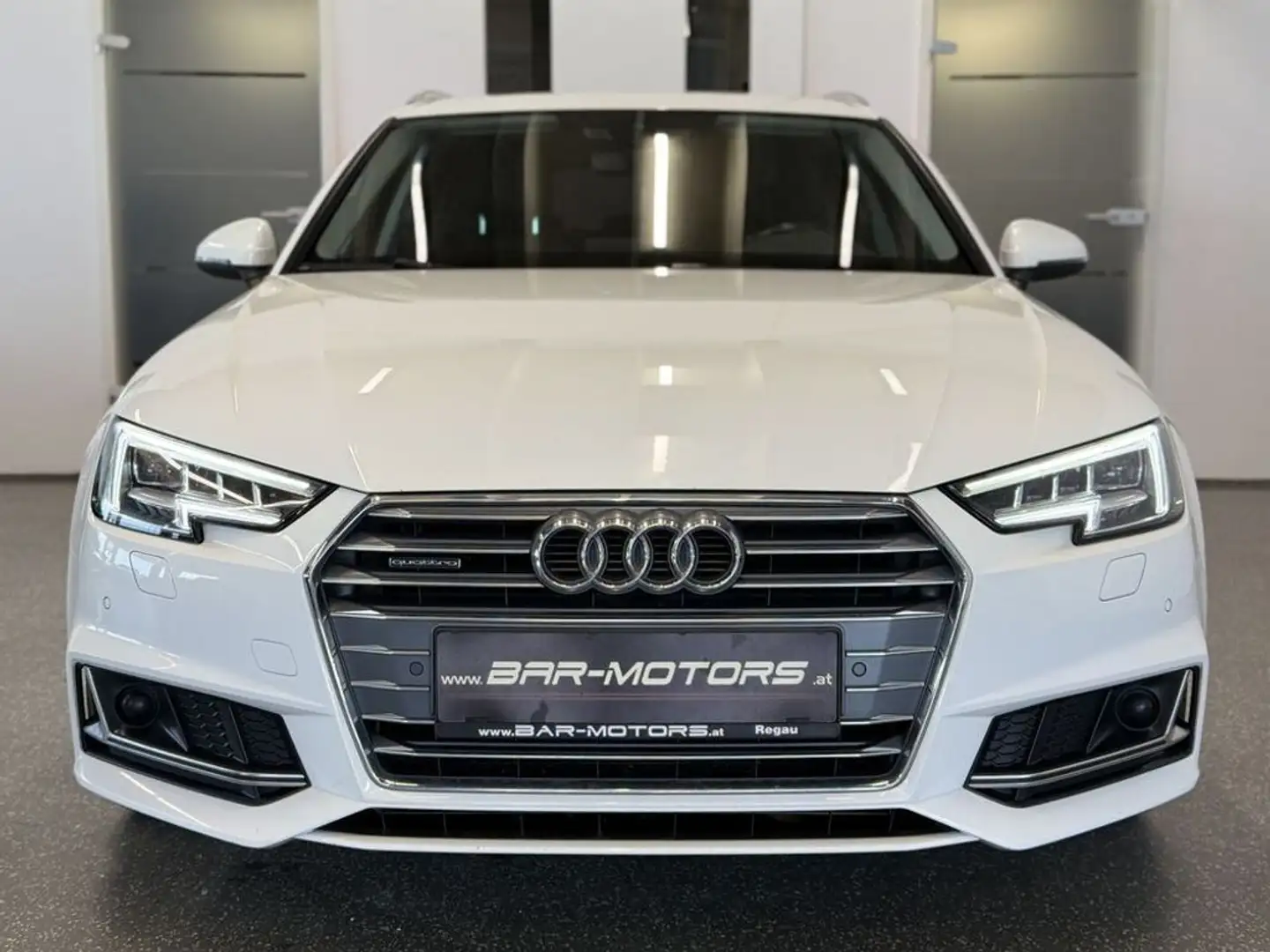 Audi A4 40TDI SPORT*QUATTRO*LED*LANE*ACC*AHK*STAND-HZ* Weiß - 2