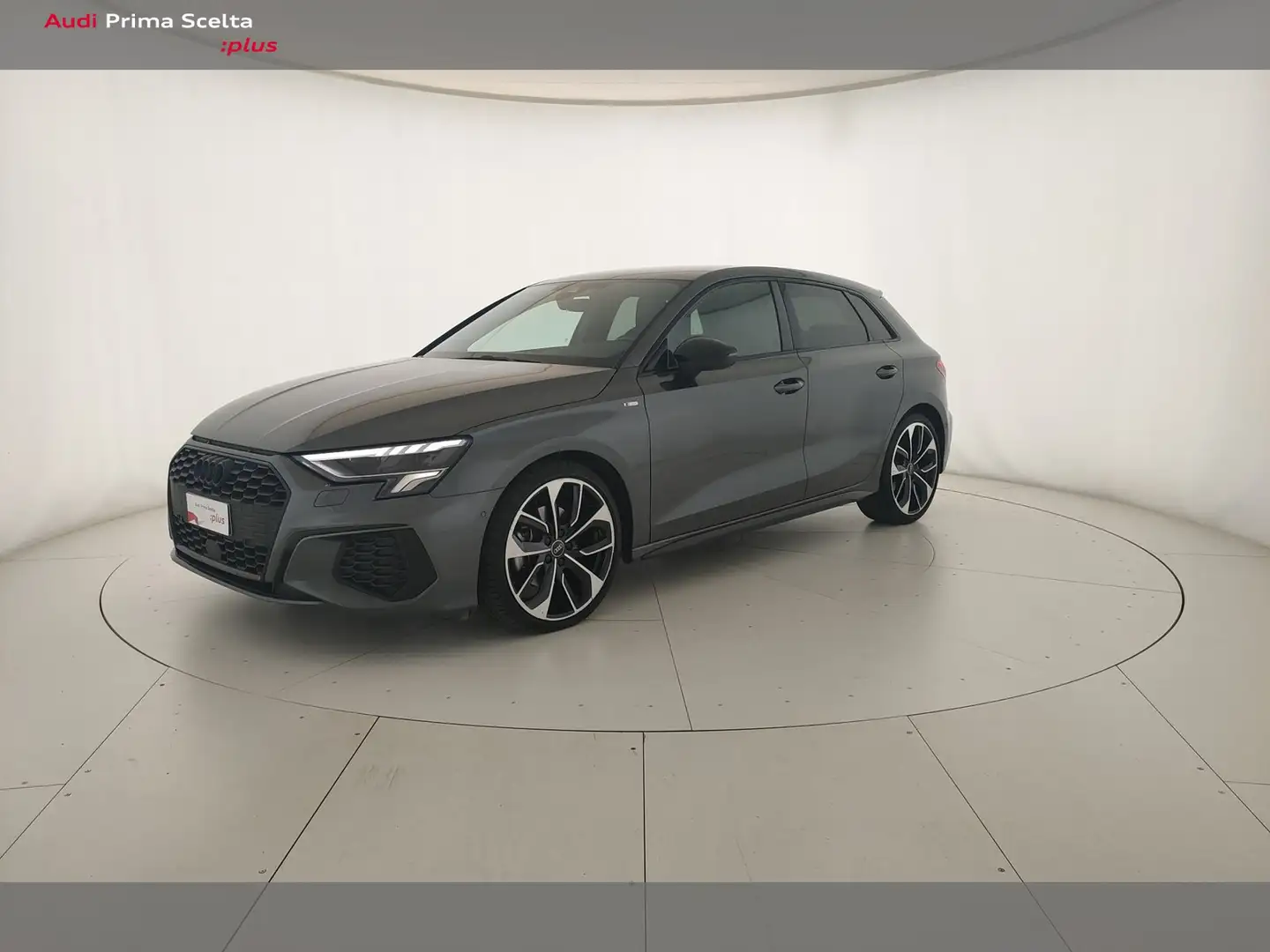 Audi A3 Sportback 35 2.0 TDI S line edition S tronic Grigio - 1