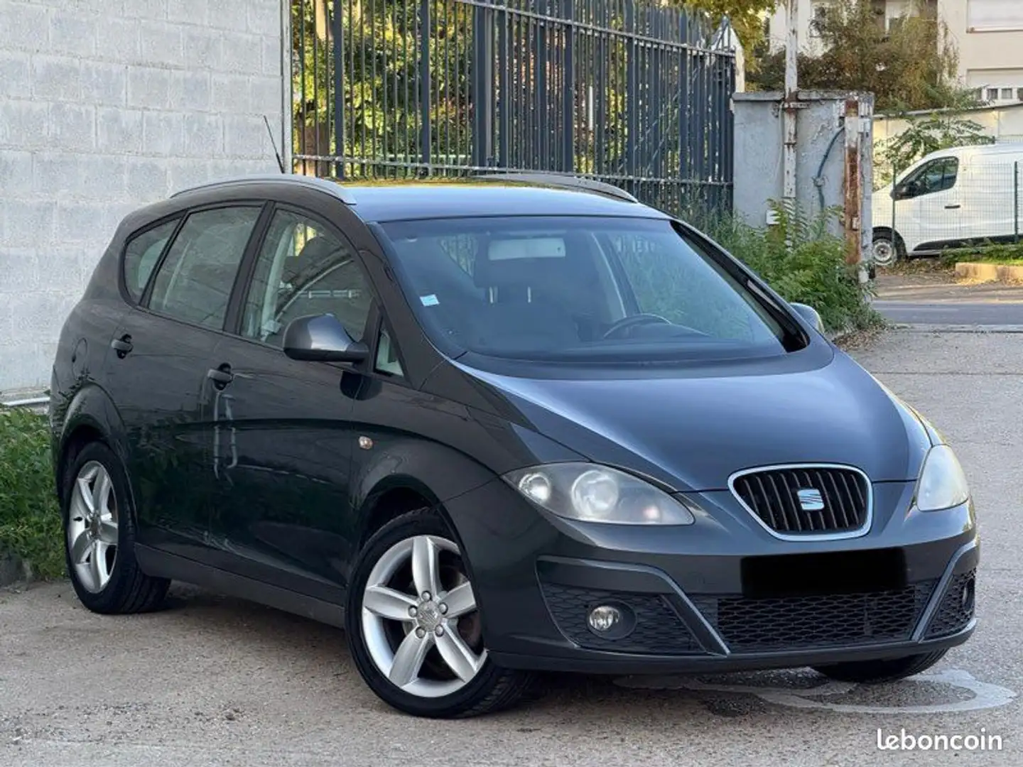 SEAT Altea XL Phase 2 1.9 TDi 105CV Année 05-2009 222.000KM CERTIFIÉ Garantie 3 Mois Grijs - 2