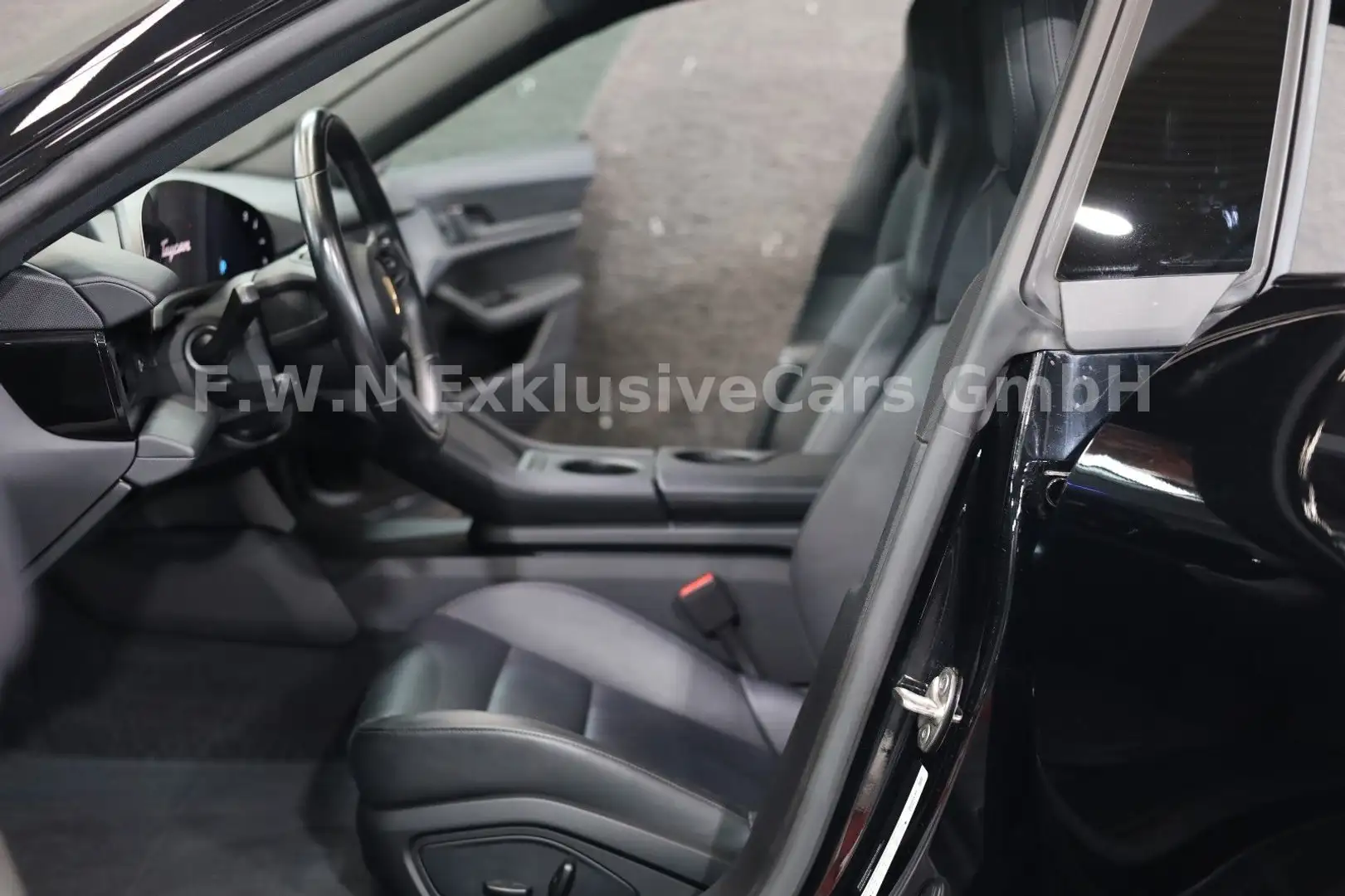 Porsche Taycan 93,4kWh* 476PS*Pano*ACC*Luft*360° Schwarz - 2